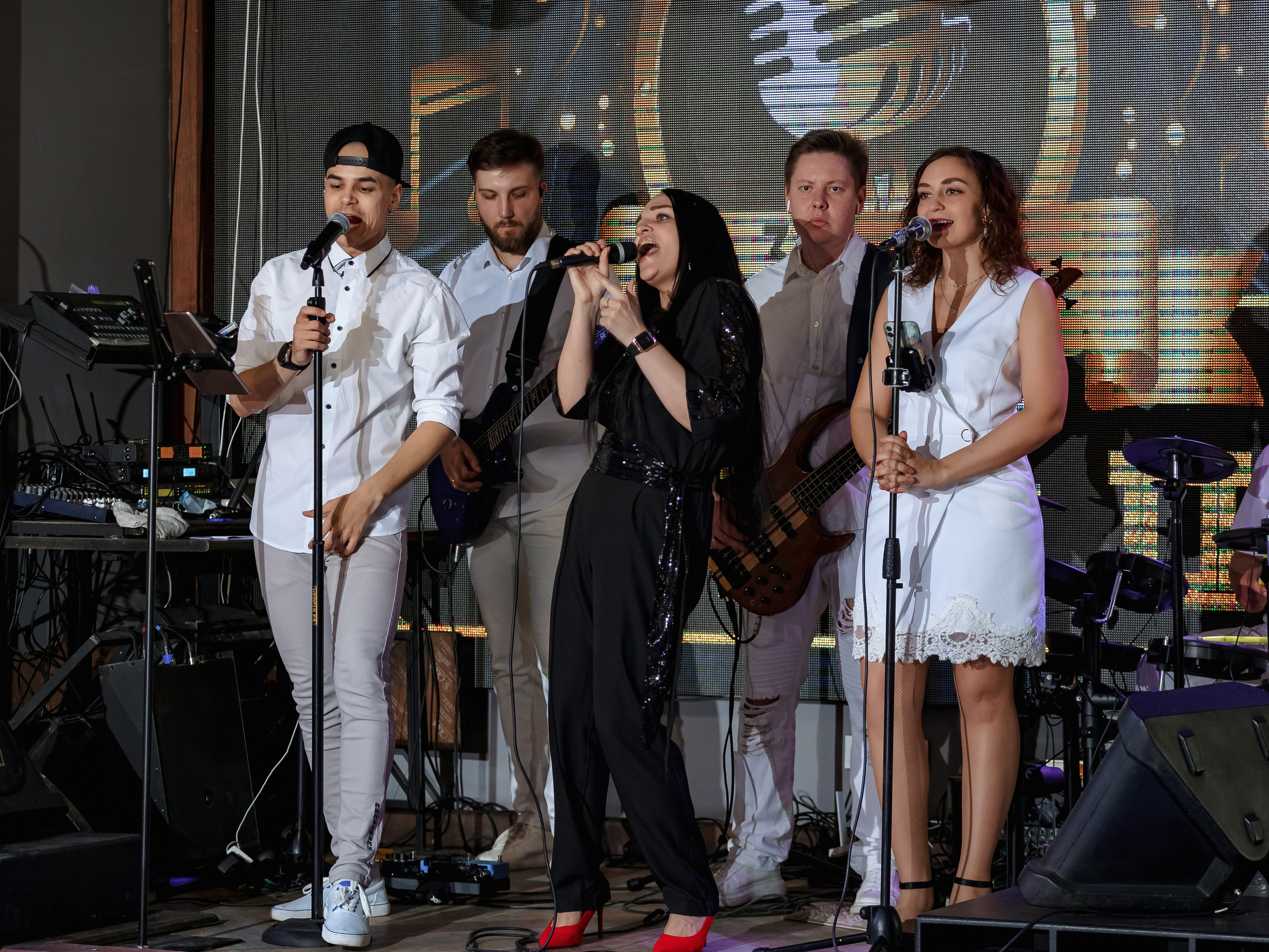 Фотограф на мероприятие. Свадебный репортажный и фуд фотограф в Барнауле Гайфулин Виталий