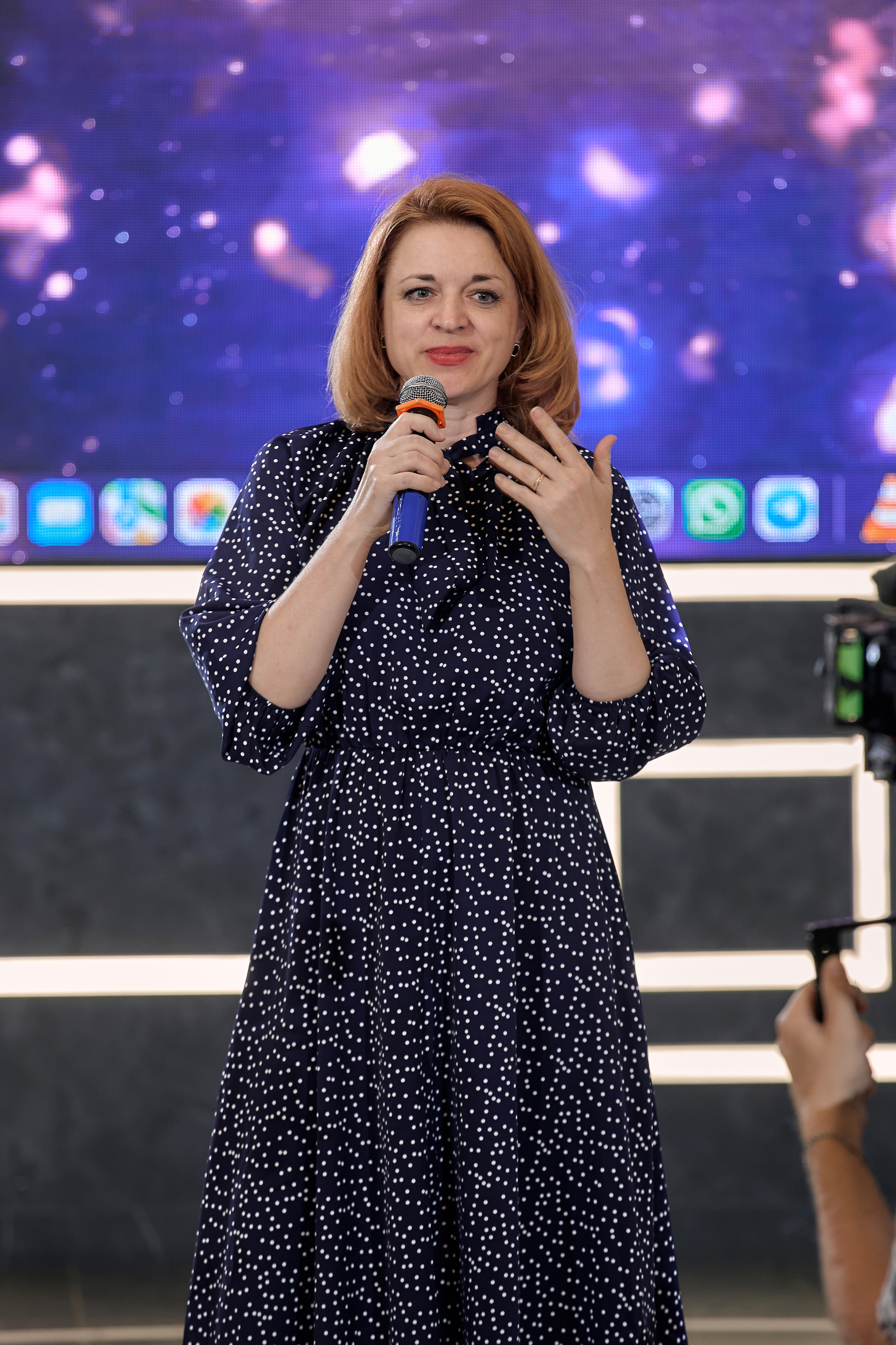 Фотограф на выпускной. Свадебный репортажный и фуд фотограф в Барнауле Гайфулин Виталий