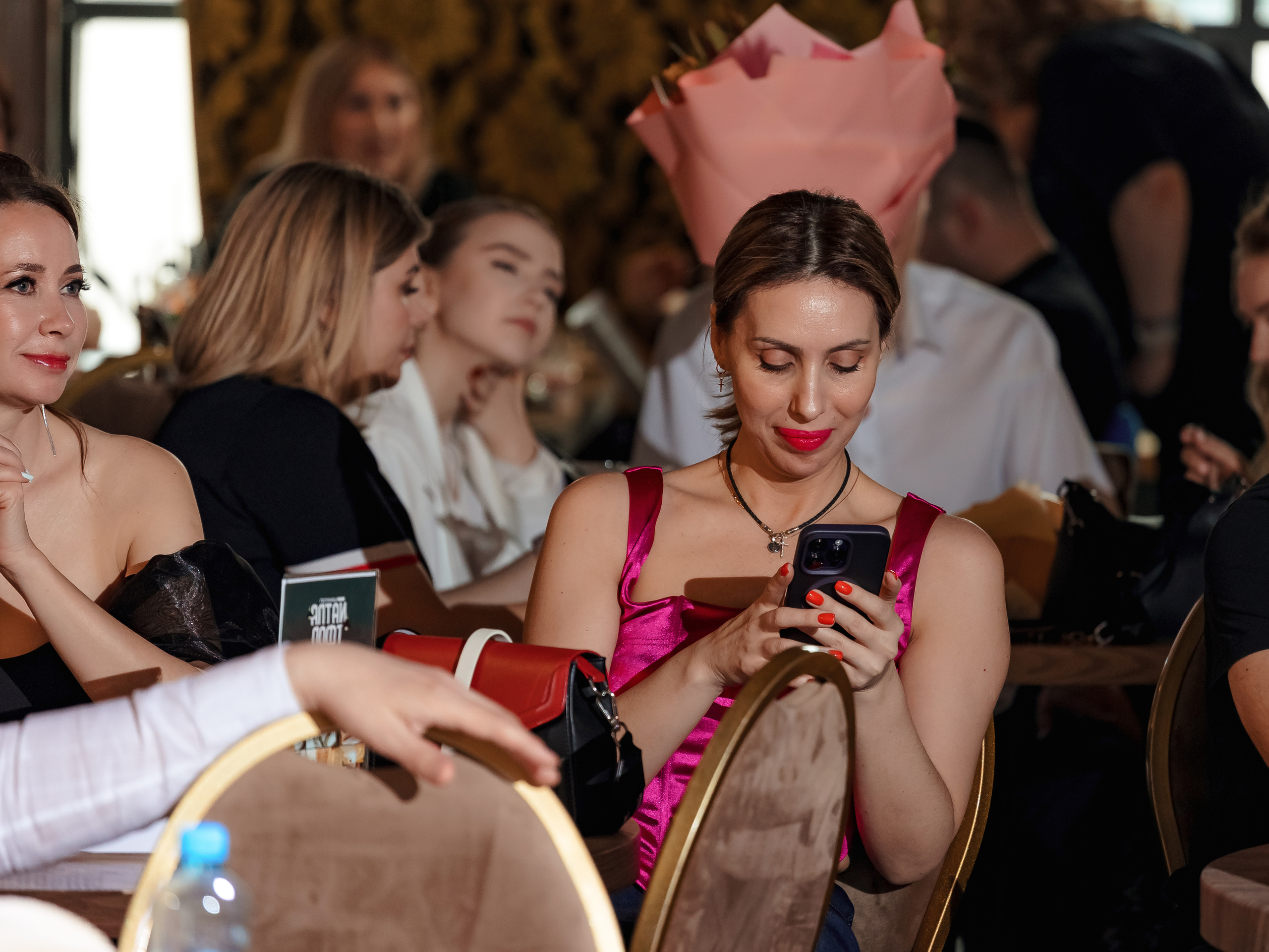 Фотограф на мероприятие. Свадебный репортажный и фуд фотограф в Барнауле Гайфулин Виталий