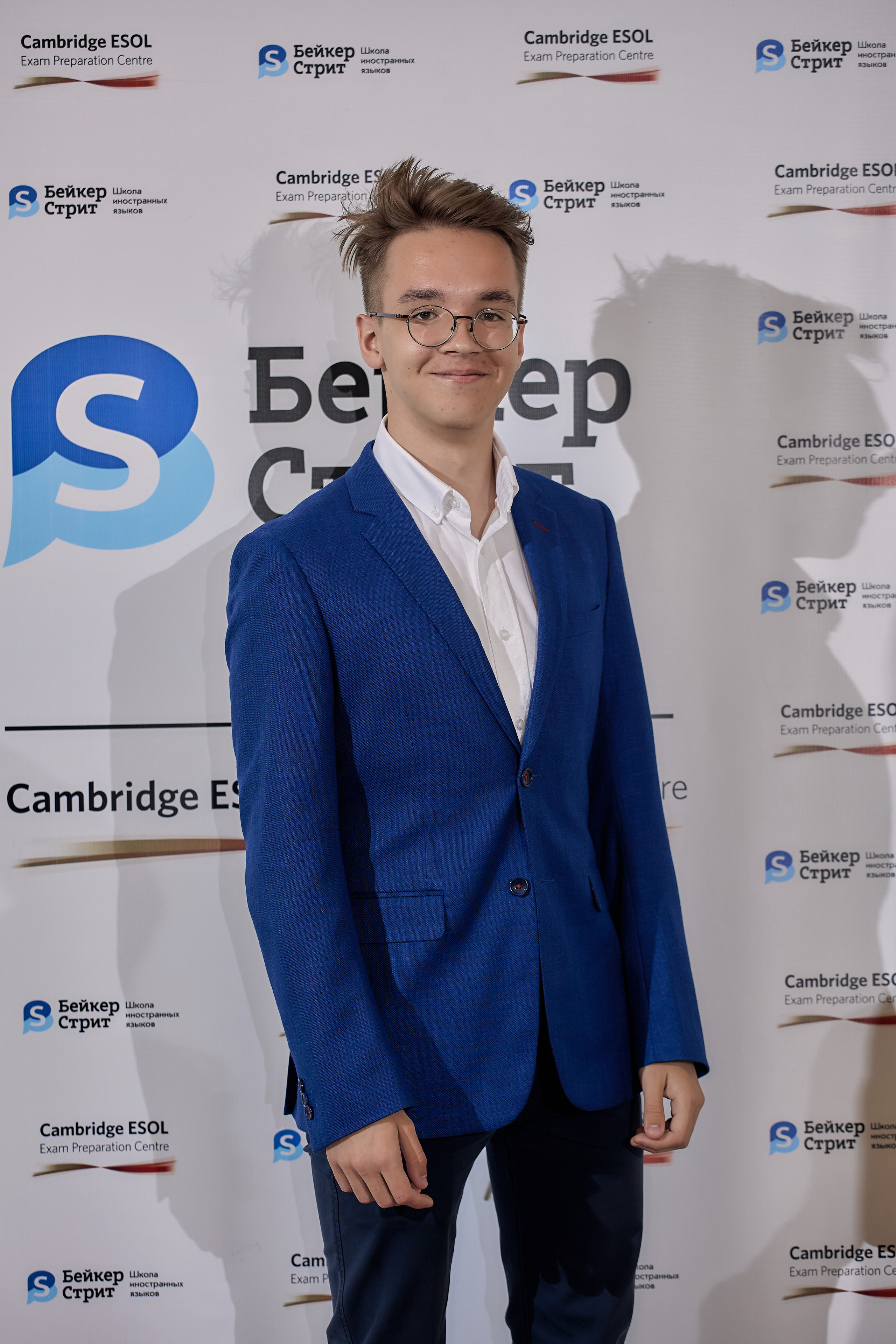 Фотограф на выпускной. Свадебный репортажный и фуд фотограф в Барнауле Гайфулин Виталий