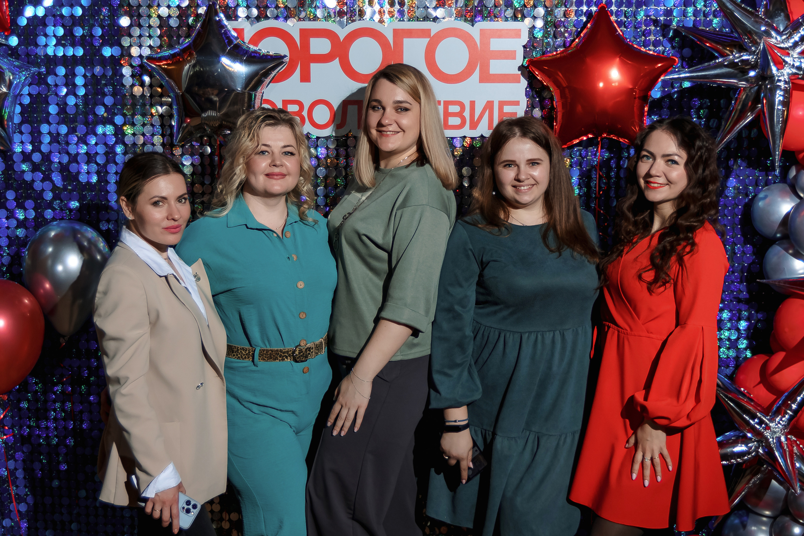 Фотограф на мероприятие. Свадебный репортажный и фуд фотограф в Барнауле Гайфулин Виталий