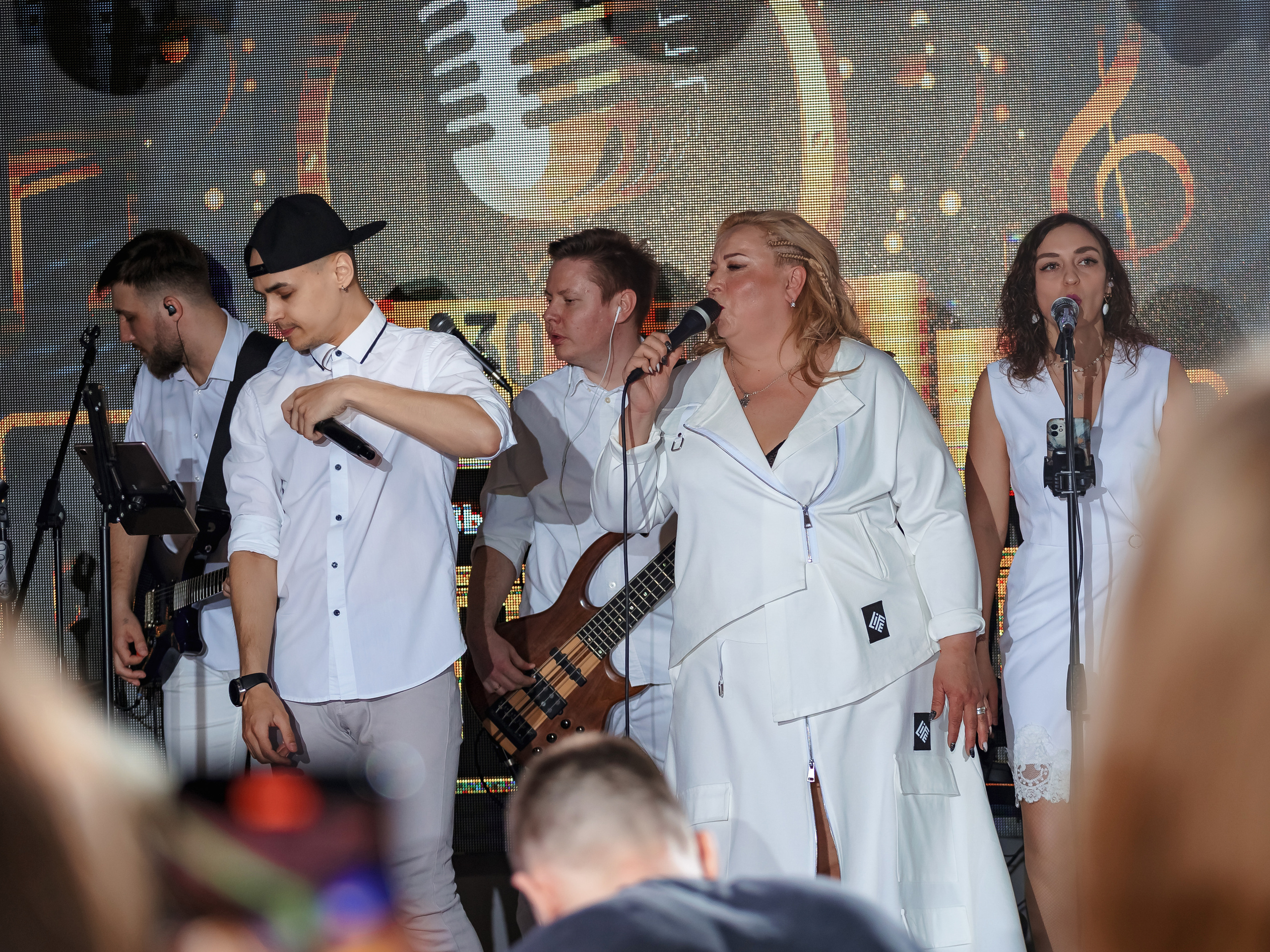 Фотограф на мероприятие. Свадебный репортажный и фуд фотограф в Барнауле Гайфулин Виталий