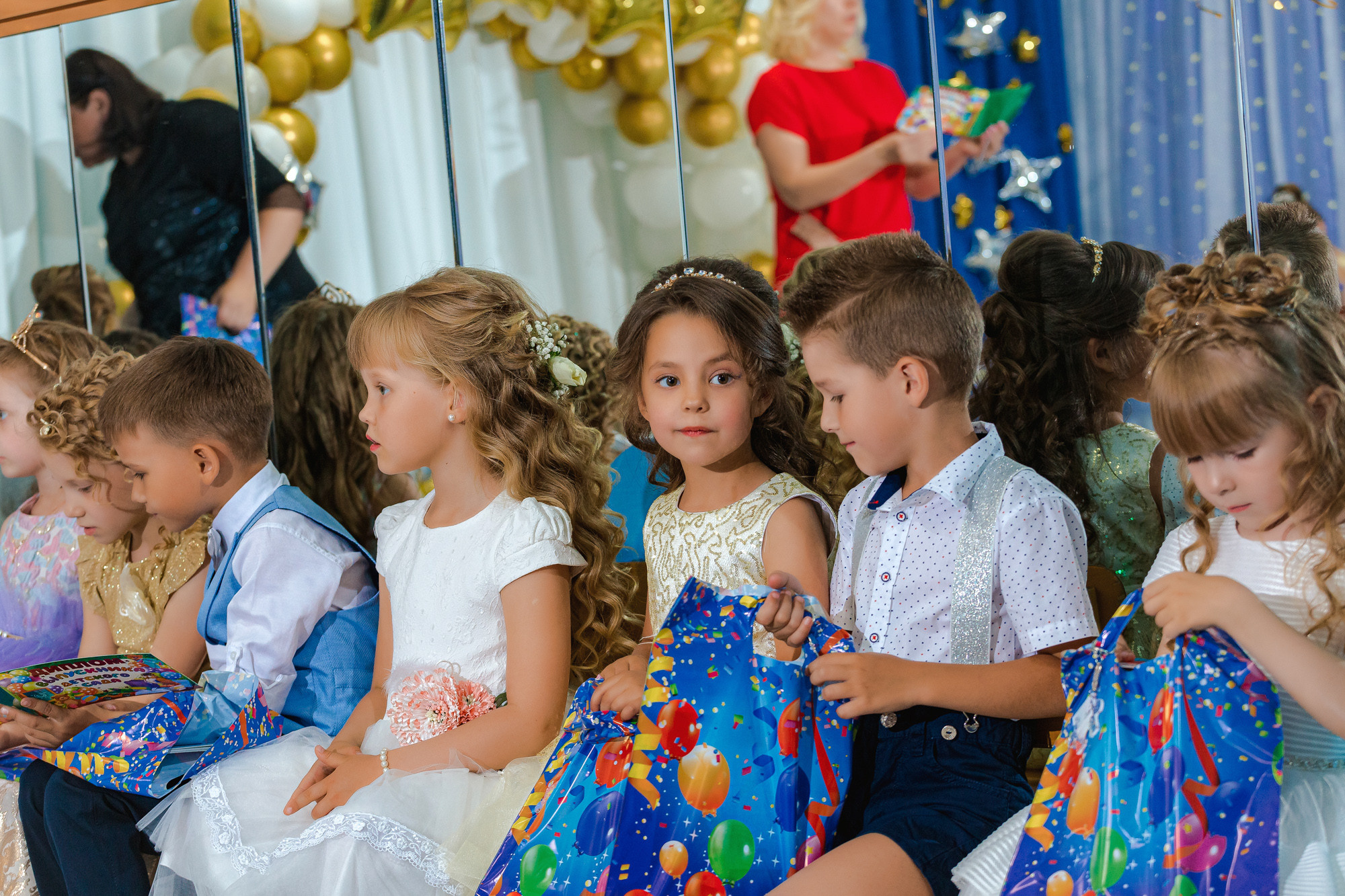 Фотограф на выпускной садик, школа, 1 сентября. Свадебный репортажный и фуд фотограф в Барнауле Гайфулин Виталий