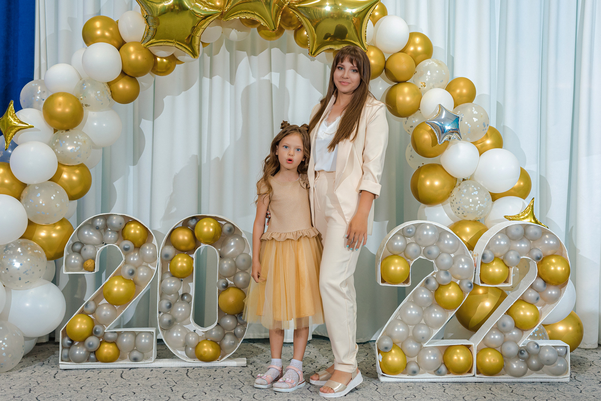 Фотограф на выпускной садик, школа, 1 сентября. Свадебный репортажный и фуд фотограф в Барнауле Гайфулин Виталий