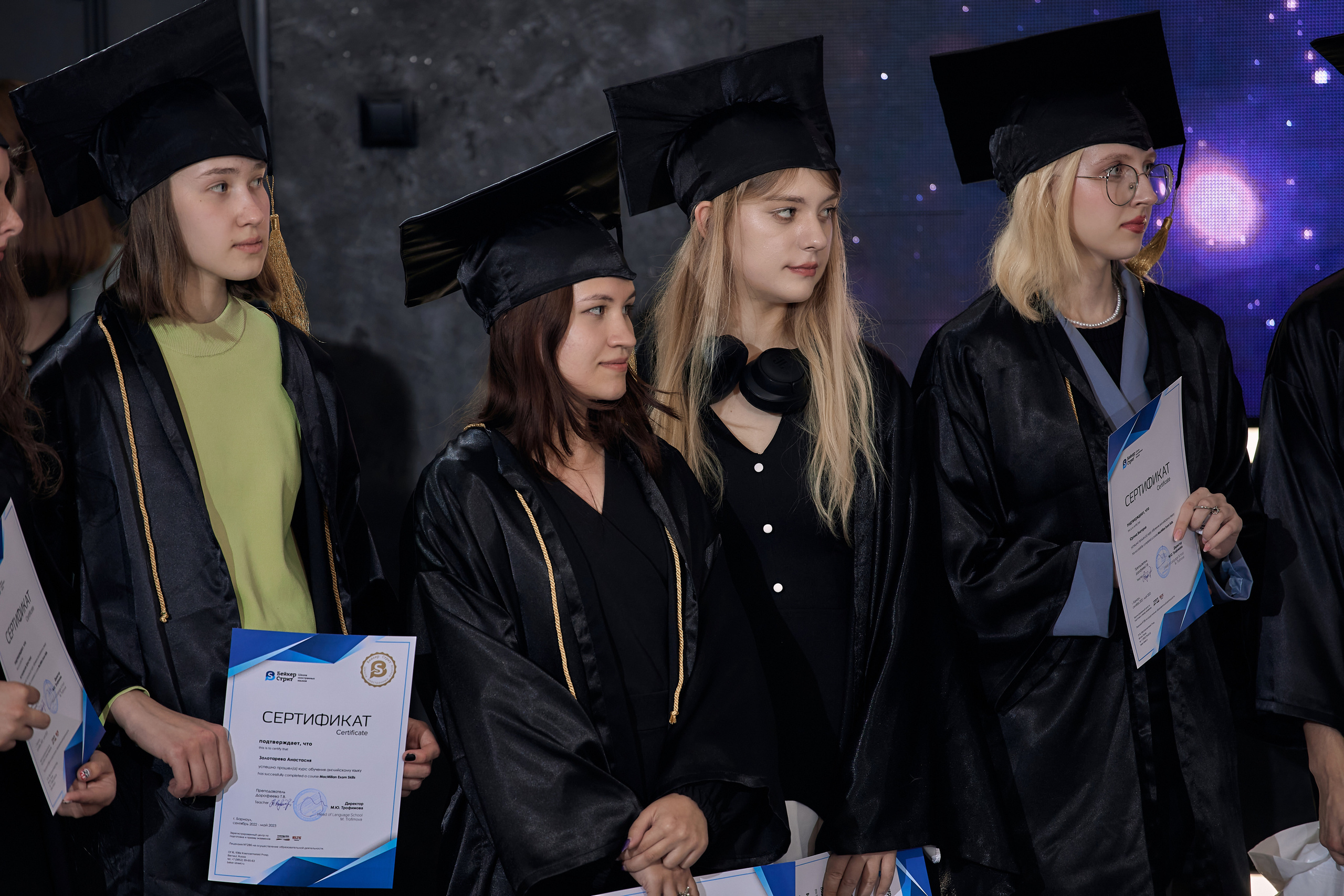 Фотограф на выпускной. Свадебный репортажный и фуд фотограф в Барнауле Гайфулин Виталий