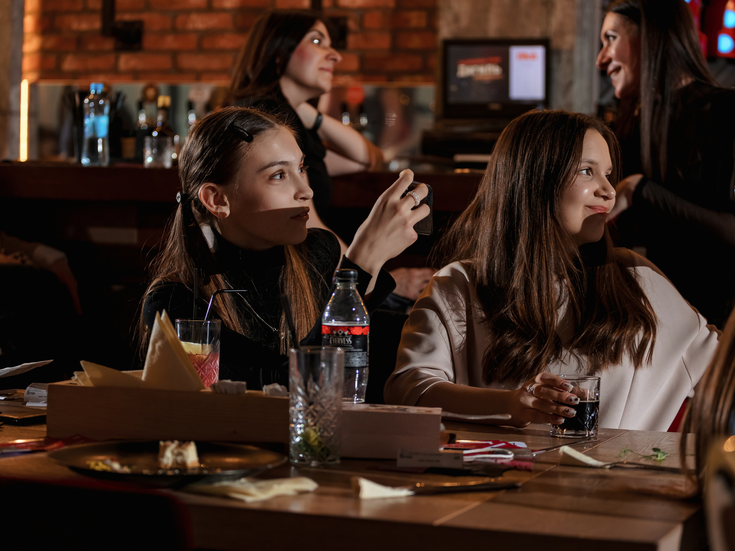 Фотограф на мероприятие. Свадебный репортажный и фуд фотограф в Барнауле Гайфулин Виталий