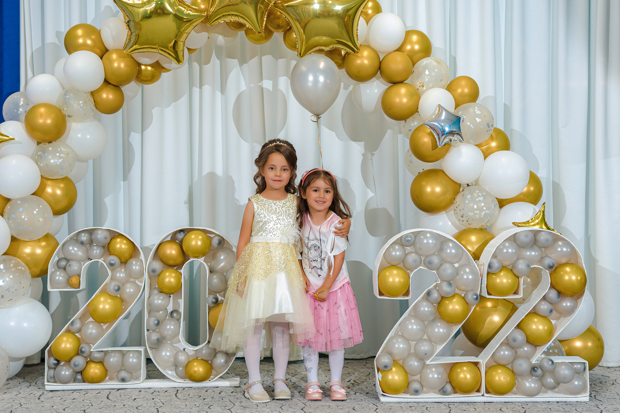 Фотограф на выпускной садик, школа, 1 сентября. Свадебный репортажный и фуд фотограф в Барнауле Гайфулин Виталий