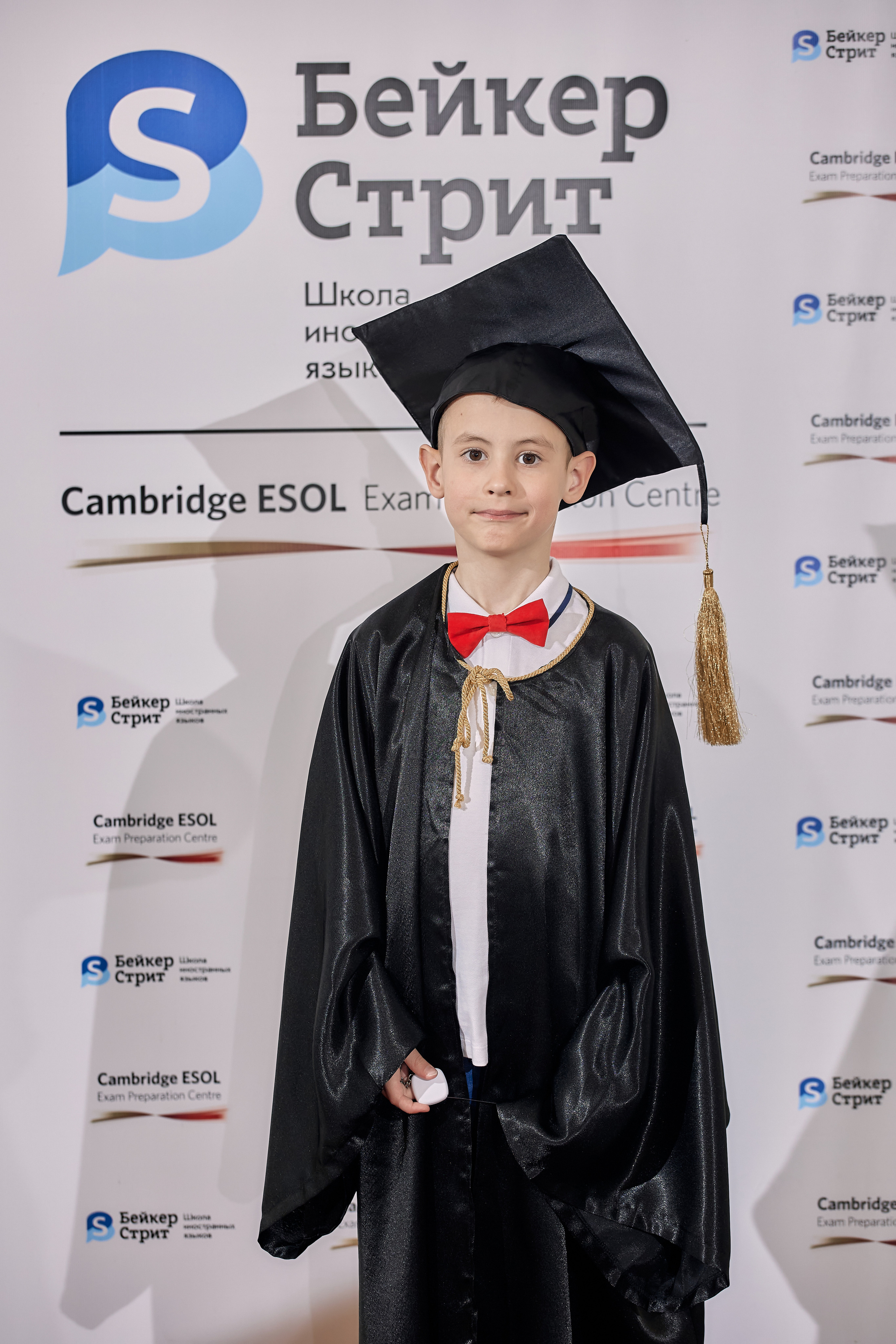 Фотограф на выпускной. Свадебный репортажный и фуд фотограф в Барнауле Гайфулин Виталий