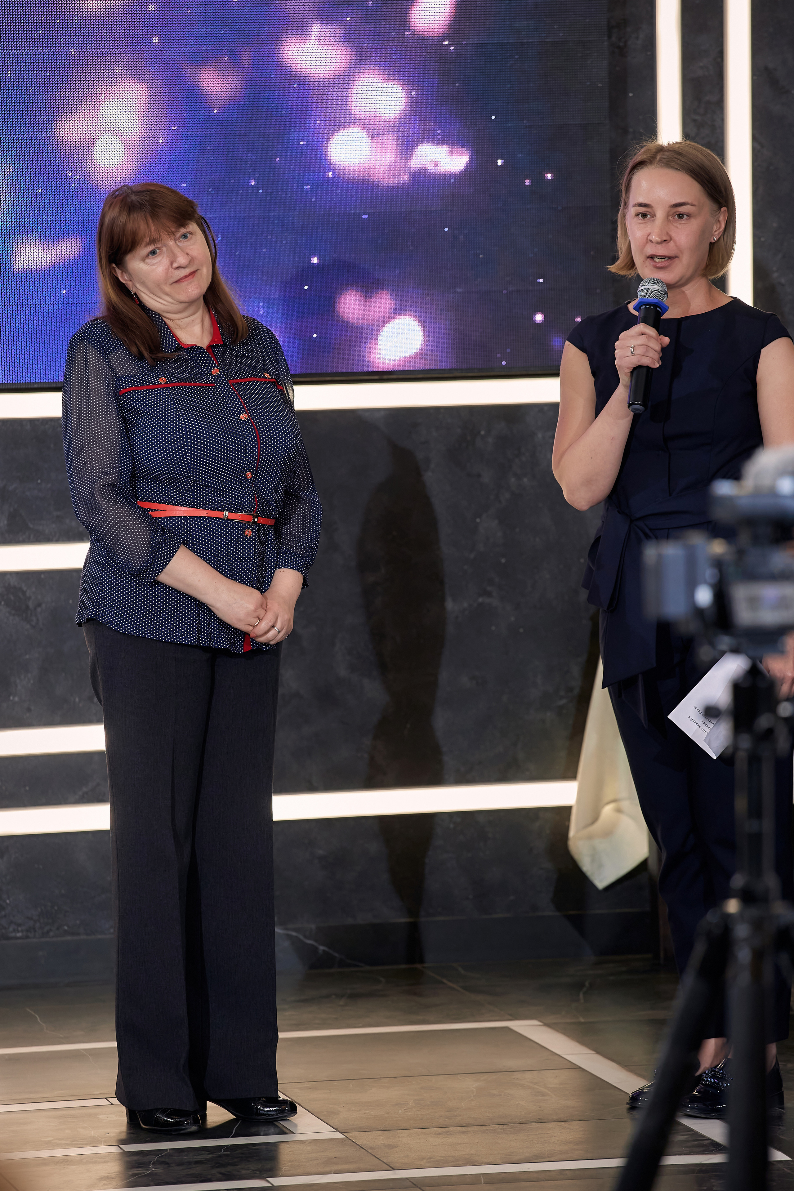 Фотограф на выпускной. Свадебный репортажный и фуд фотограф в Барнауле Гайфулин Виталий