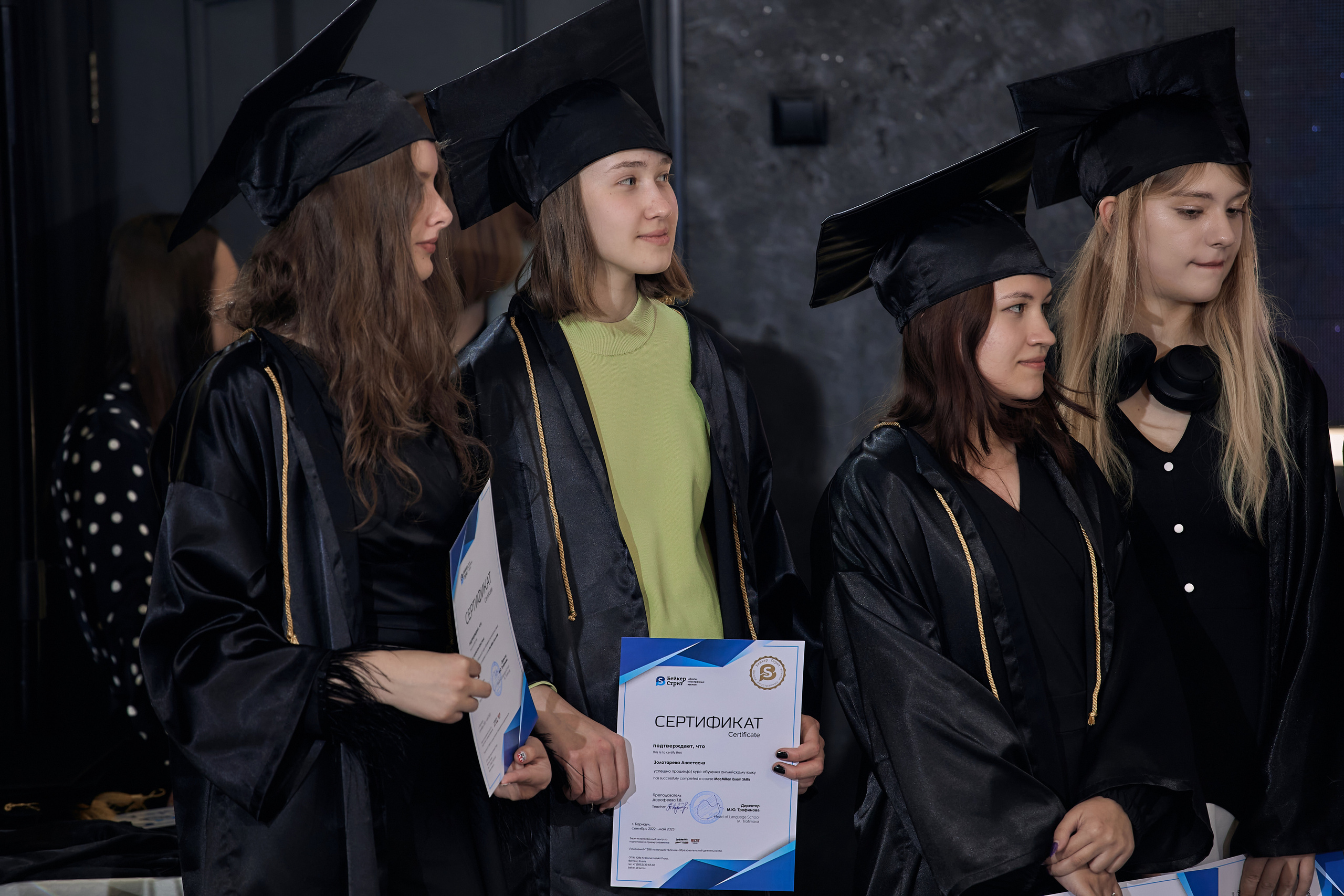 Фотограф на выпускной. Свадебный репортажный и фуд фотограф в Барнауле Гайфулин Виталий