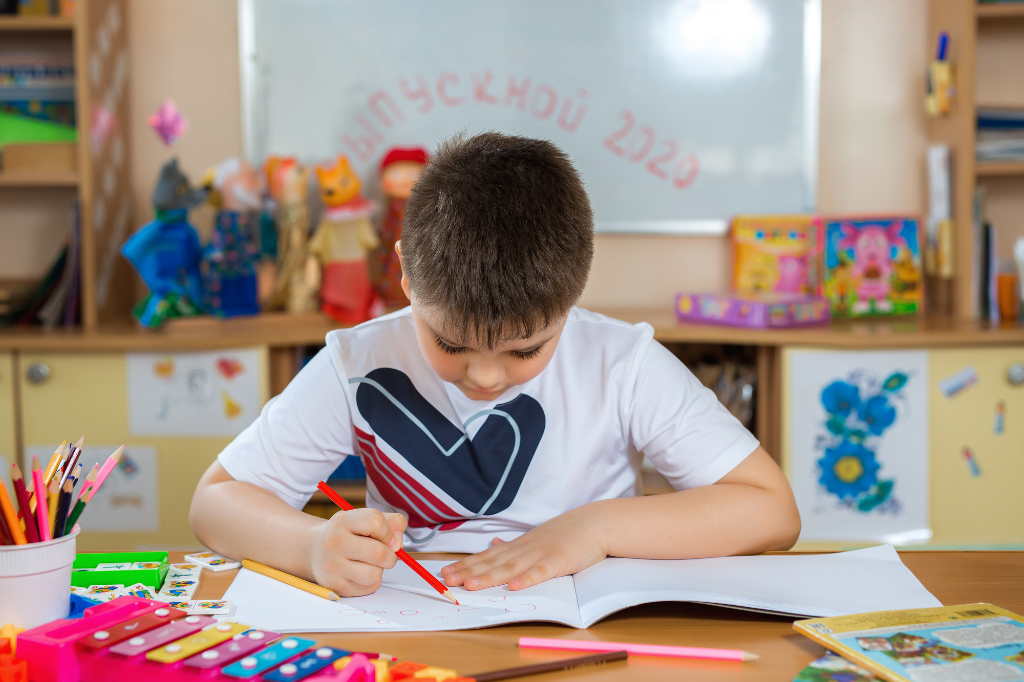 Фотограф на выпускной садик, школа, 1 сентября. Свадебный репортажный и фуд фотограф в Барнауле Гайфулин Виталий