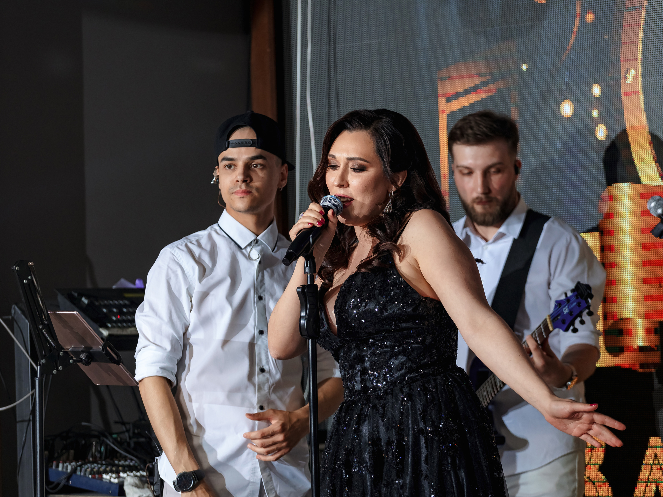 Фотограф на мероприятие. Свадебный репортажный и фуд фотограф в Барнауле Гайфулин Виталий