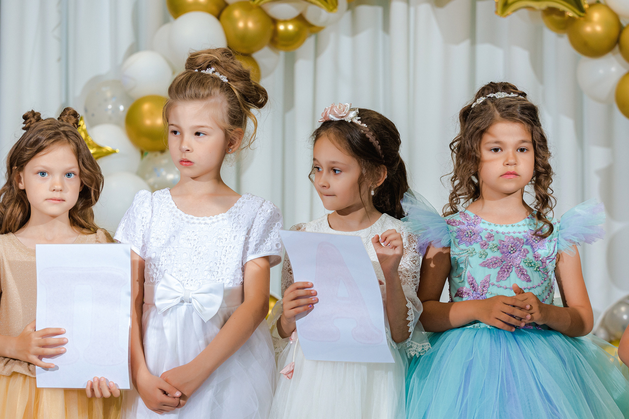 Фотограф на выпускной садик, школа, 1 сентября. Свадебный репортажный и фуд фотограф в Барнауле Гайфулин Виталий