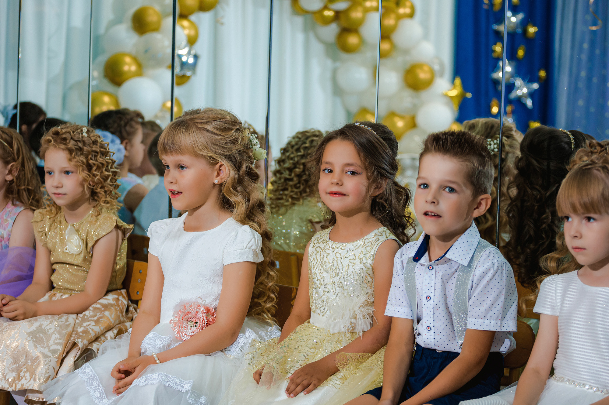 Фотограф на выпускной садик, школа, 1 сентября. Свадебный репортажный и фуд фотограф в Барнауле Гайфулин Виталий
