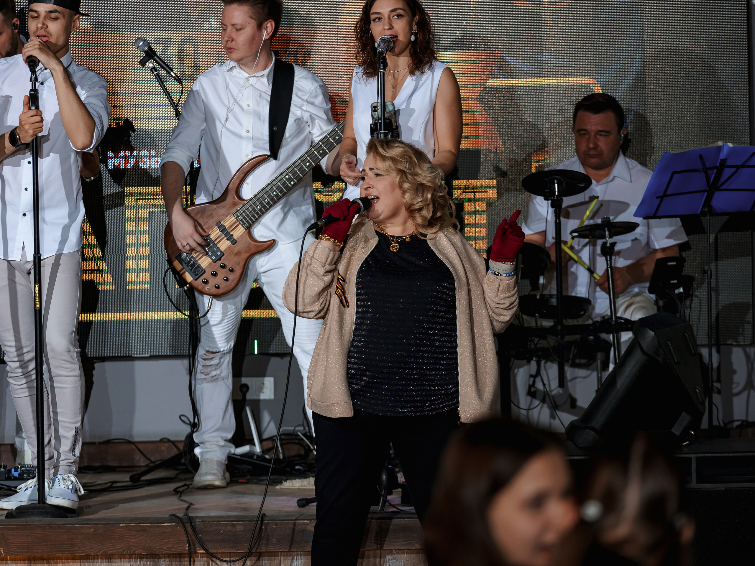 Фотограф на мероприятие. Свадебный репортажный и фуд фотограф в Барнауле Гайфулин Виталий