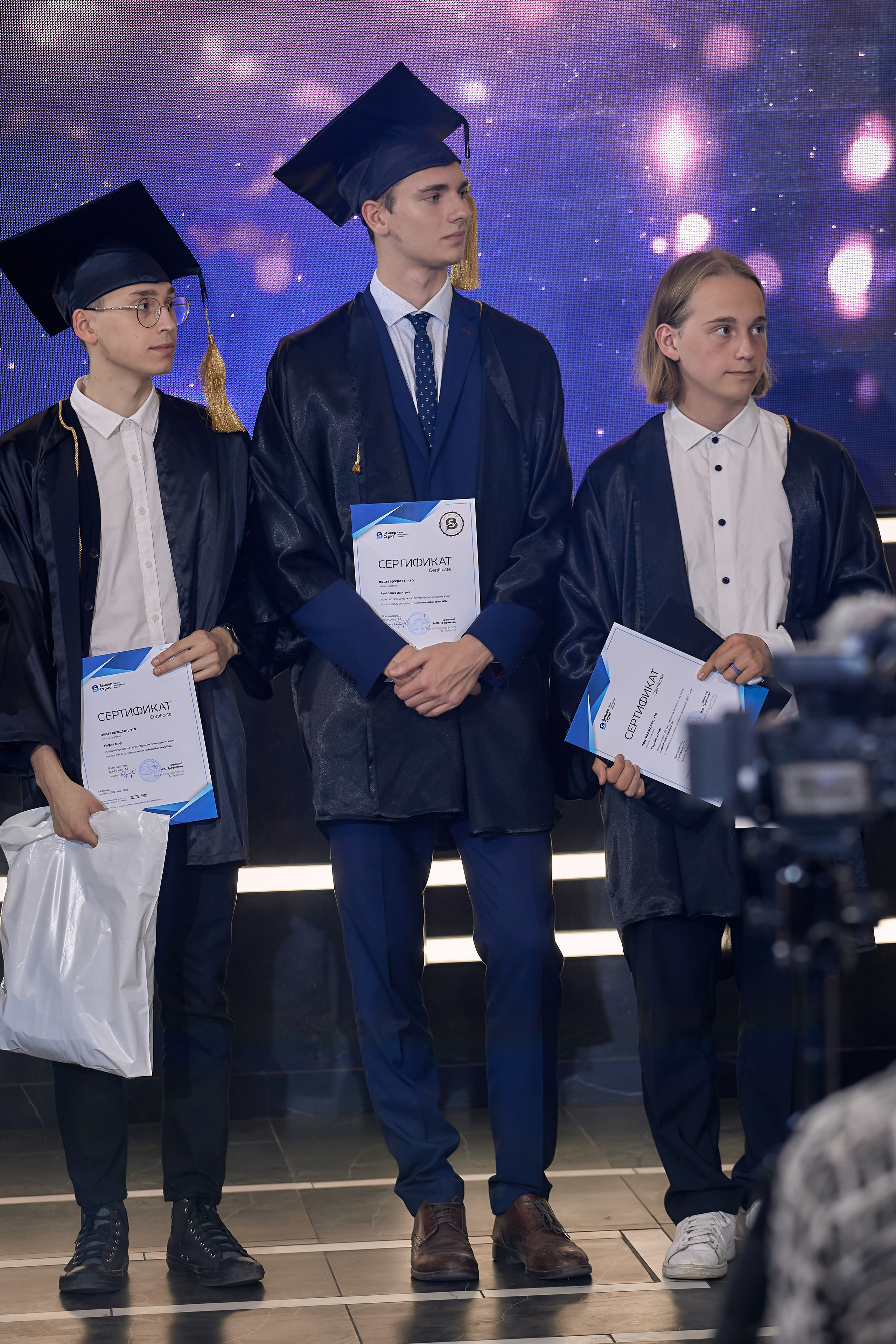 Фотограф на выпускной. Свадебный репортажный и фуд фотограф в Барнауле Гайфулин Виталий