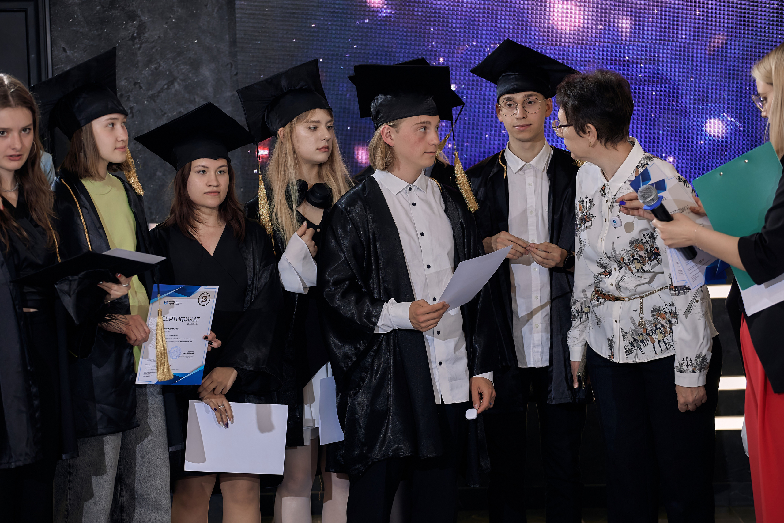 Фотограф на выпускной. Свадебный репортажный и фуд фотограф в Барнауле Гайфулин Виталий