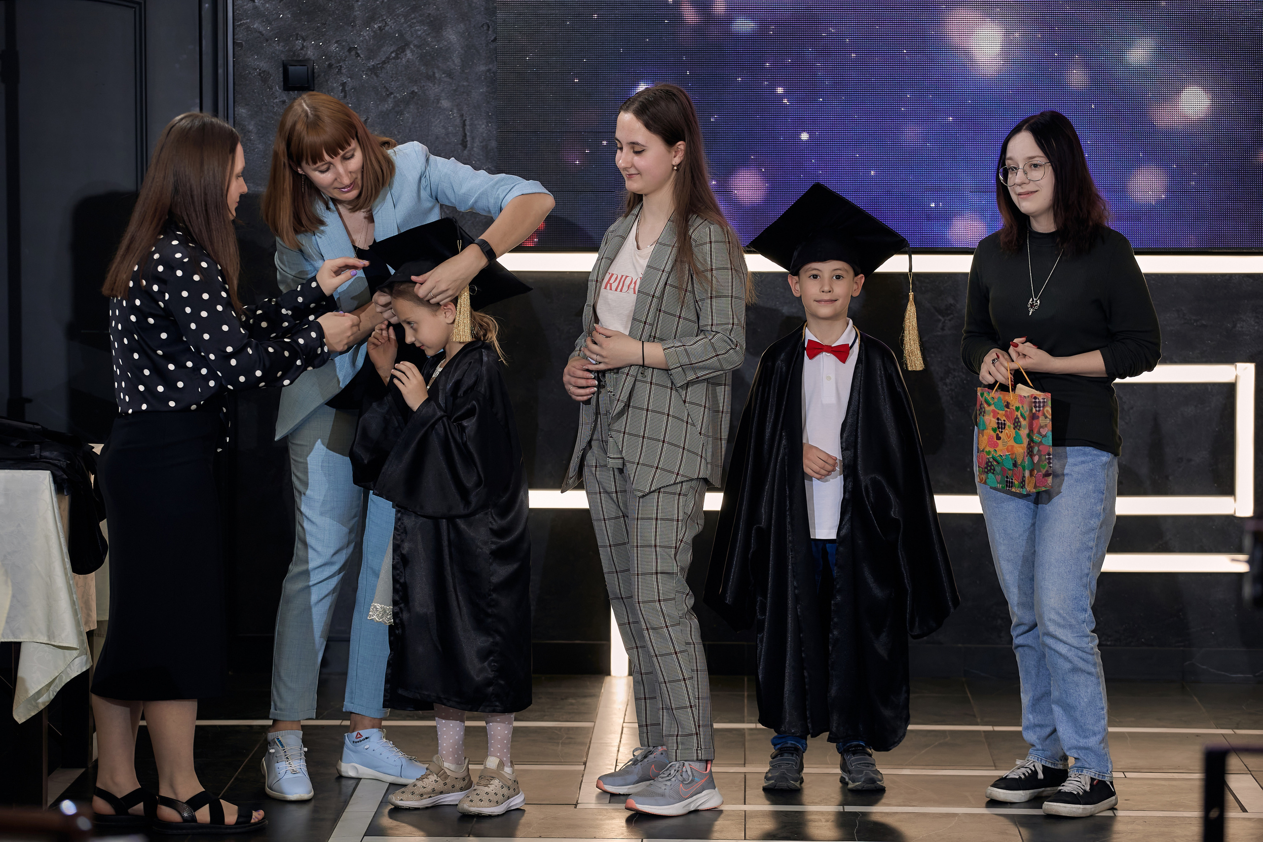 Фотограф на выпускной. Свадебный репортажный и фуд фотограф в Барнауле Гайфулин Виталий