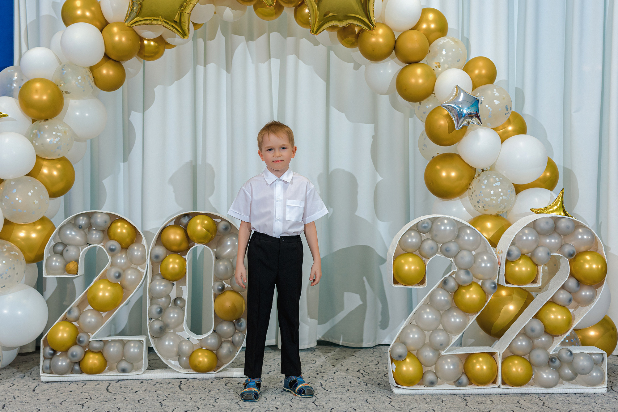 Фотограф на выпускной садик, школа, 1 сентября. Свадебный репортажный и фуд фотограф в Барнауле Гайфулин Виталий