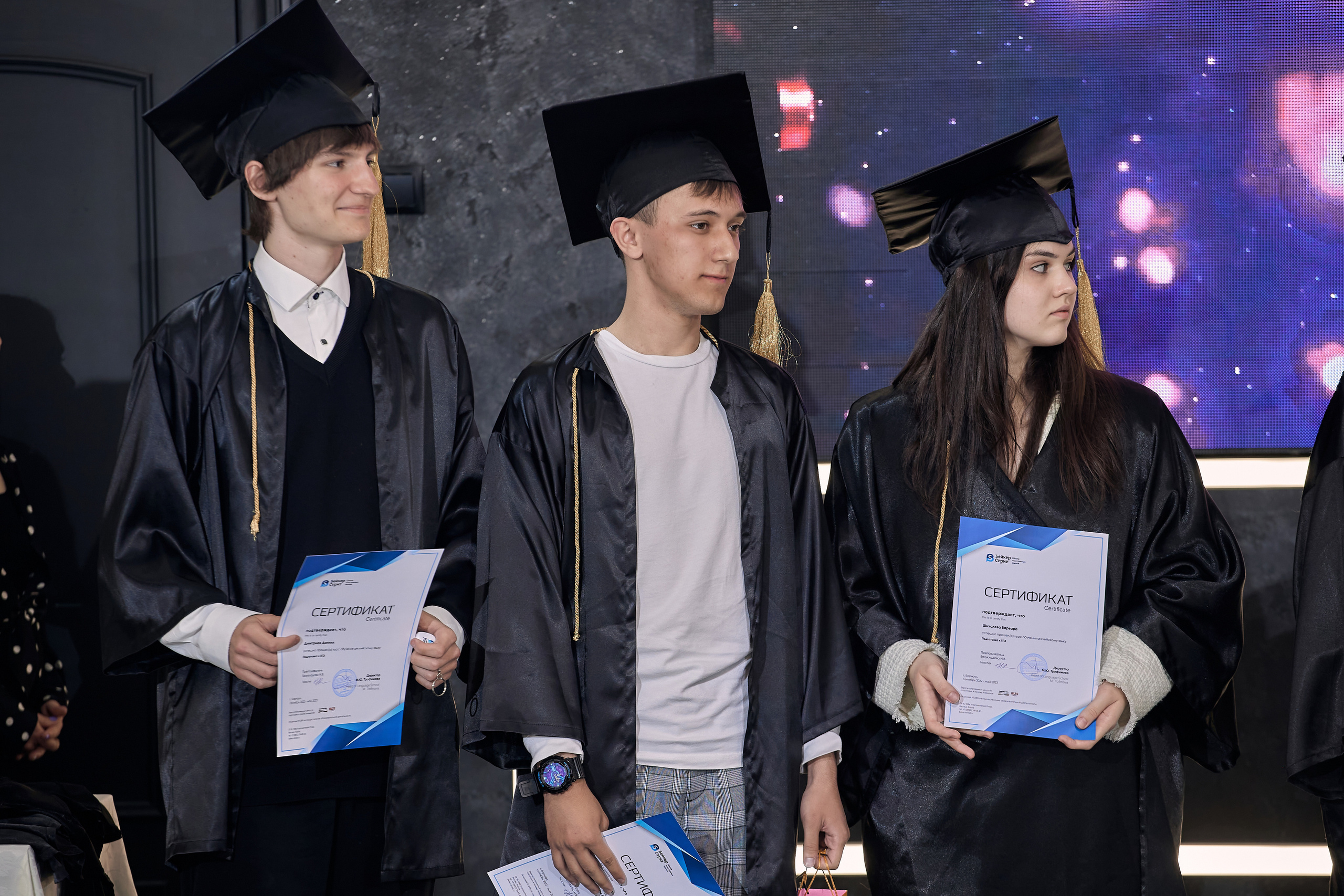 Фотограф на выпускной. Свадебный репортажный и фуд фотограф в Барнауле Гайфулин Виталий