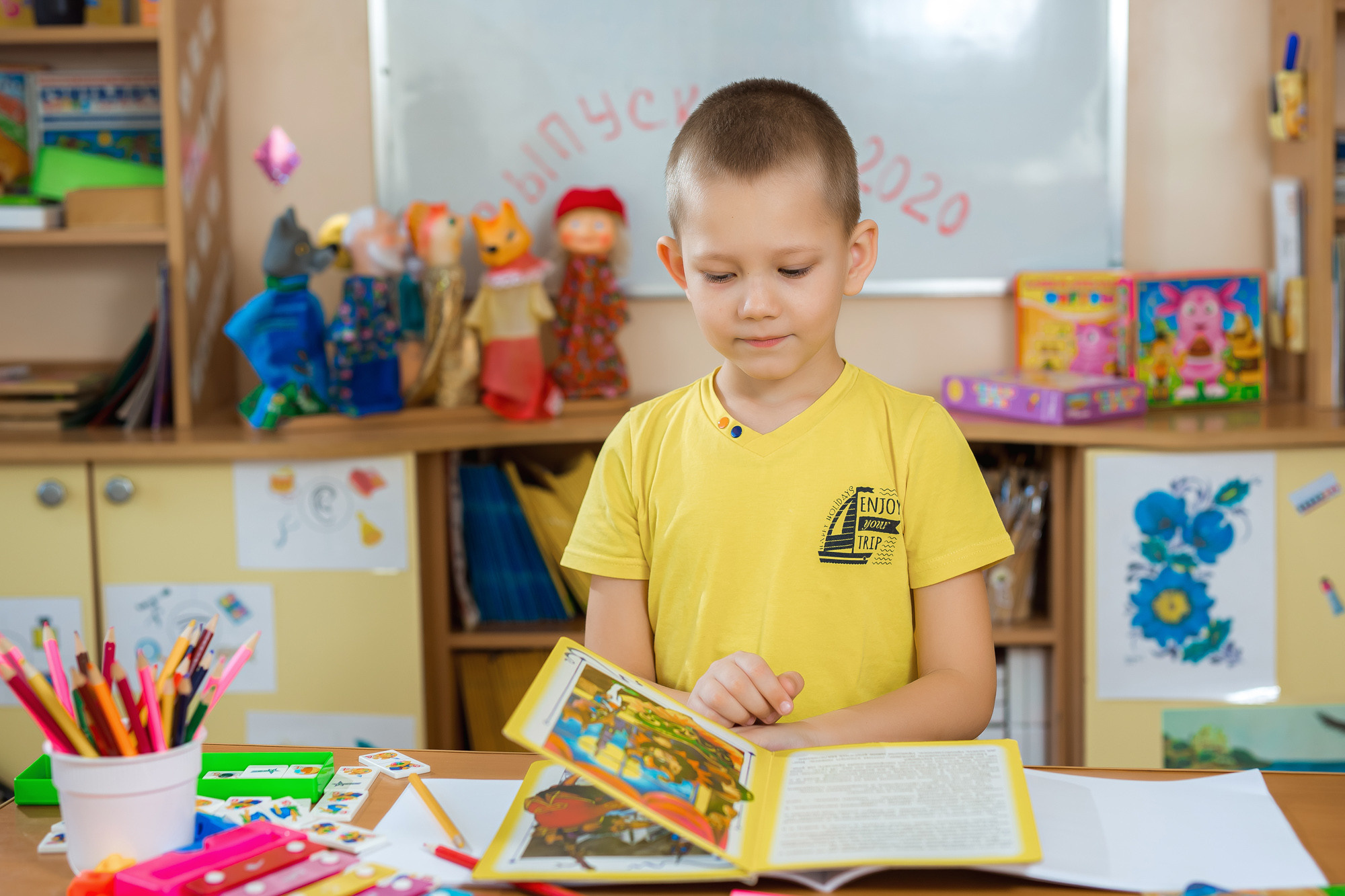 Фотограф на выпускной садик, школа, 1 сентября. Свадебный репортажный и фуд фотограф в Барнауле Гайфулин Виталий
