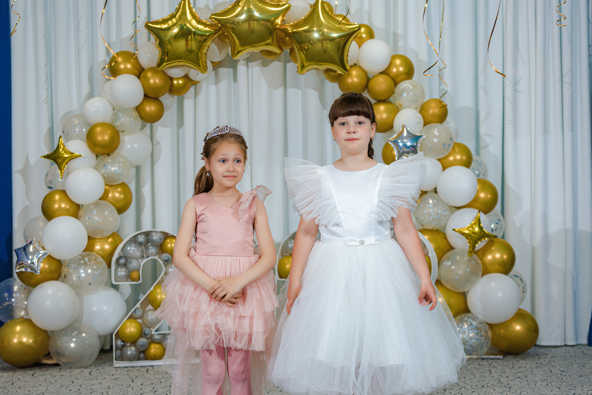 Фотограф на выпускной садик, школа, 1 сентября. Свадебный репортажный и фуд фотограф в Барнауле Гайфулин Виталий