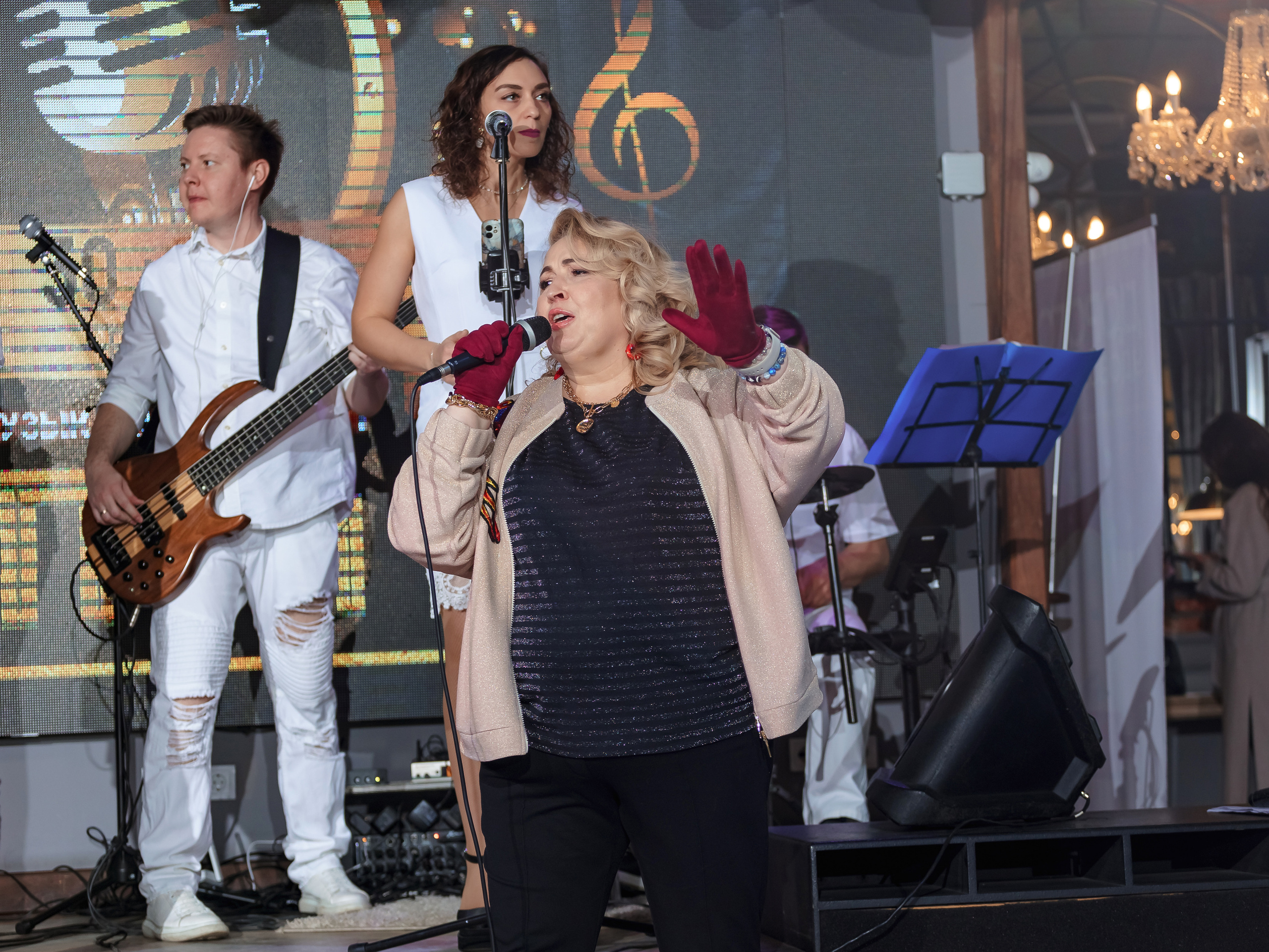 Фотограф на мероприятие. Свадебный репортажный и фуд фотограф в Барнауле Гайфулин Виталий