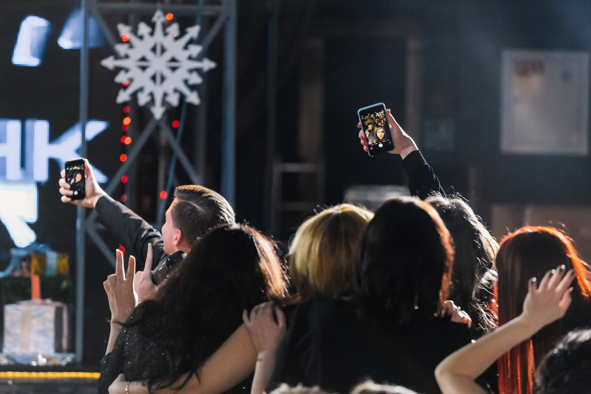 Новогодний корпоратив 300+чел СовкомБанк. Свадебный репортажный и фуд фотограф в Барнауле Гайфулин Виталий