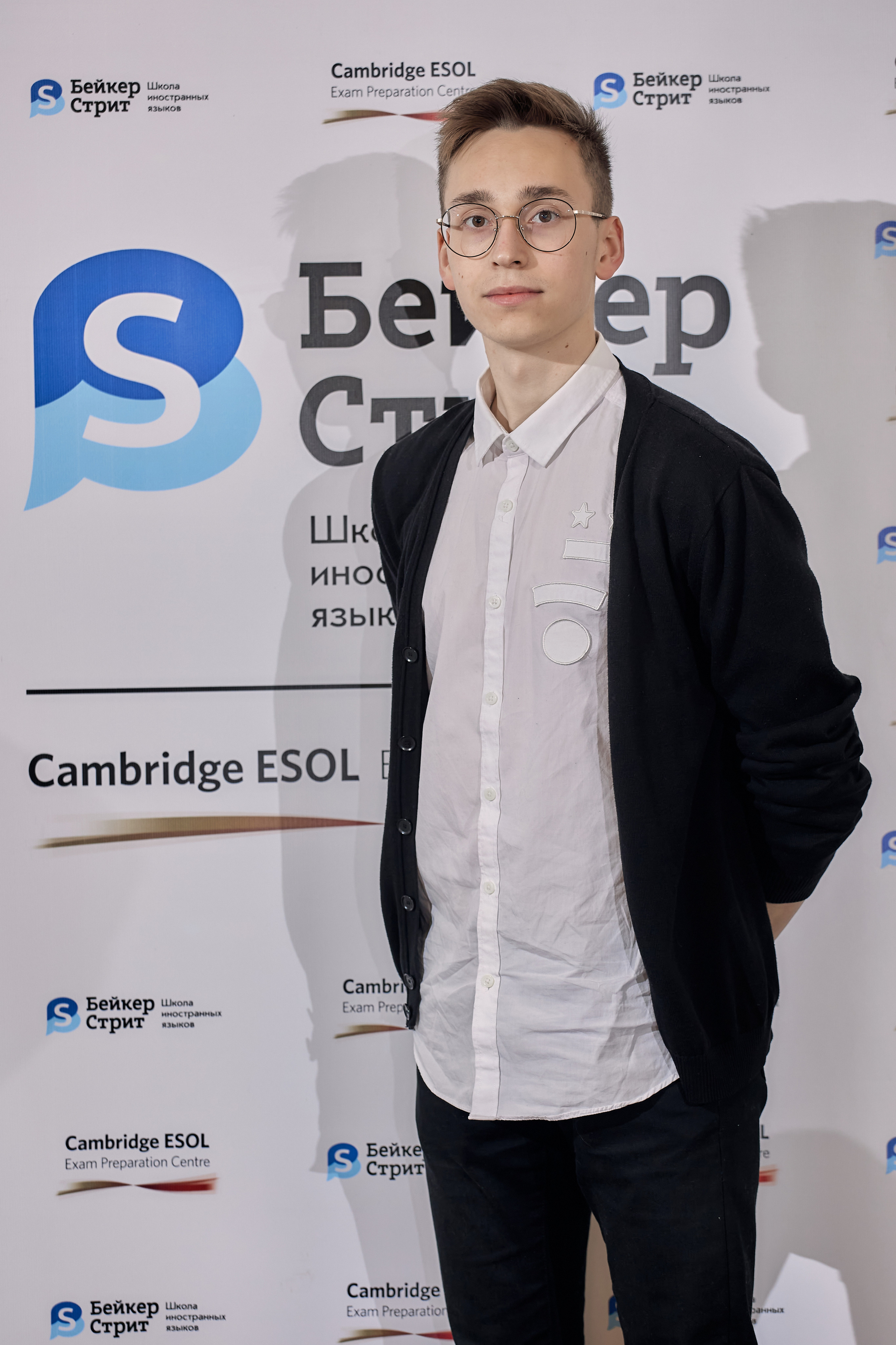 Фотограф на выпускной. Свадебный репортажный и фуд фотограф в Барнауле Гайфулин Виталий