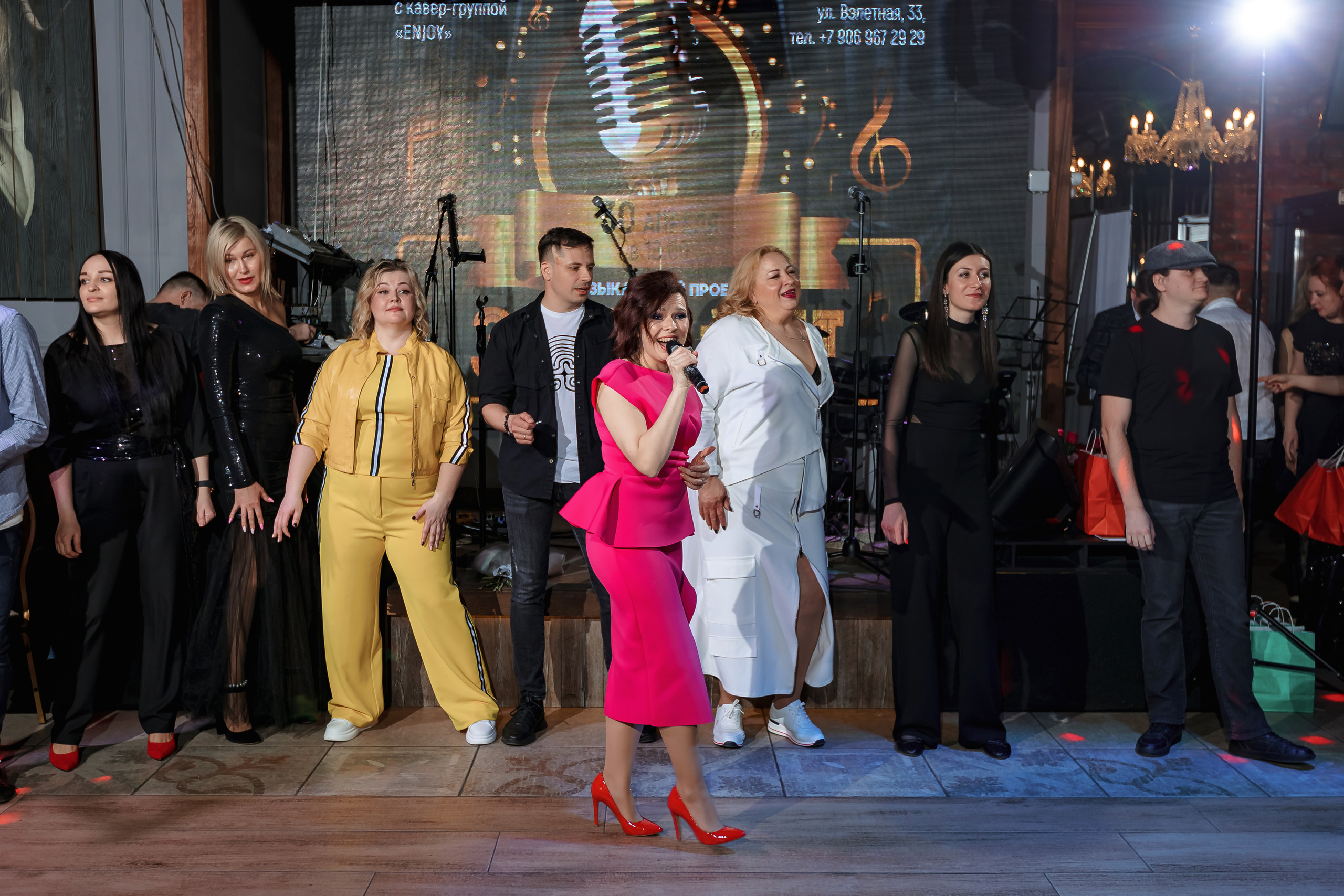 Фотограф на мероприятие. Свадебный репортажный и фуд фотограф в Барнауле Гайфулин Виталий