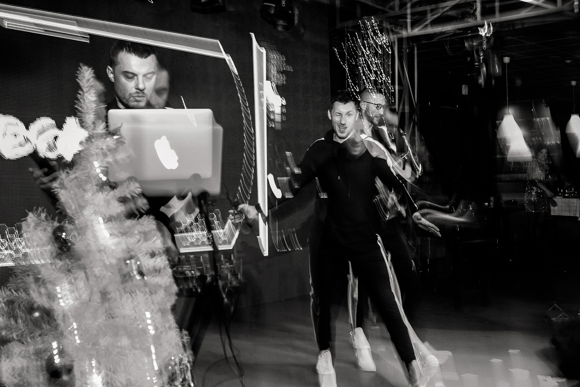 Новогодний корпоратив 300+чел СовкомБанк. Свадебный репортажный и фуд фотограф в Барнауле Гайфулин Виталий