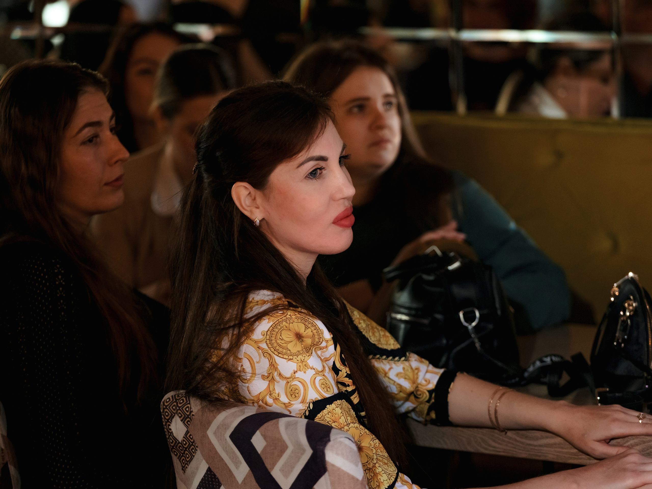 Фотограф на мероприятие. Свадебный репортажный и фуд фотограф в Барнауле Гайфулин Виталий