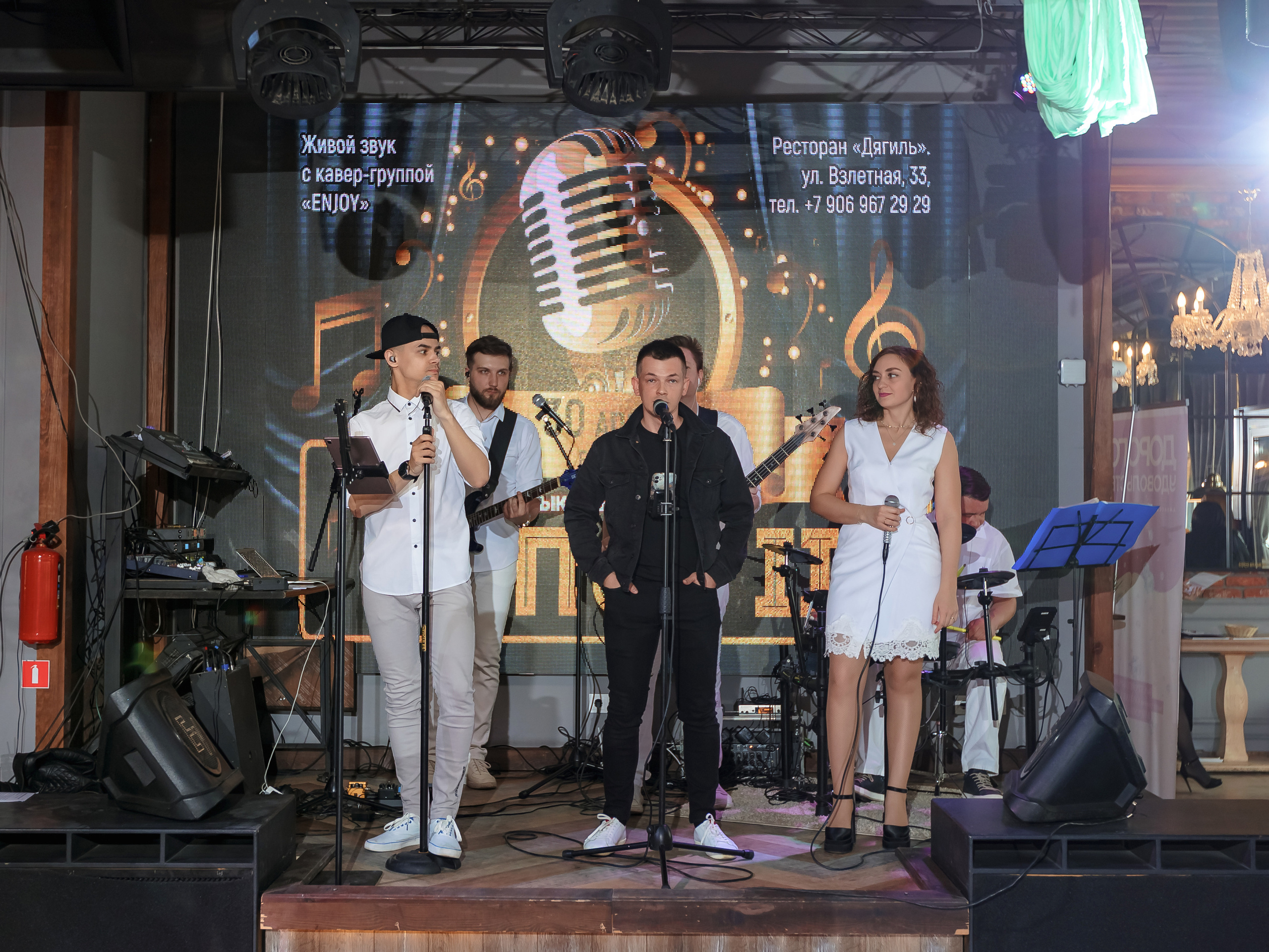 Фотограф на мероприятие. Свадебный репортажный и фуд фотограф в Барнауле Гайфулин Виталий