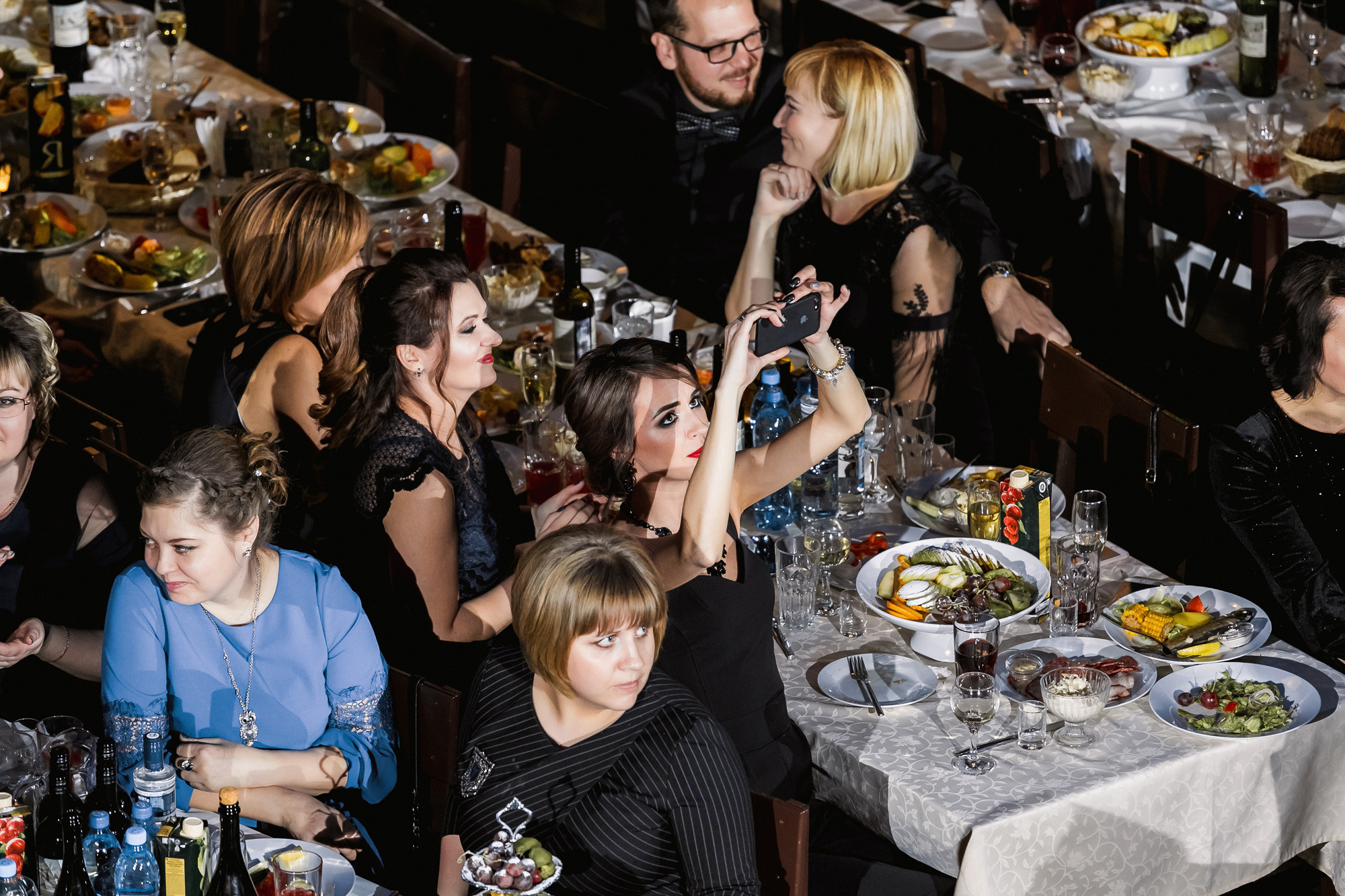 Новогодний корпоратив 300+чел СовкомБанк. Свадебный репортажный и фуд фотограф в Барнауле Гайфулин Виталий