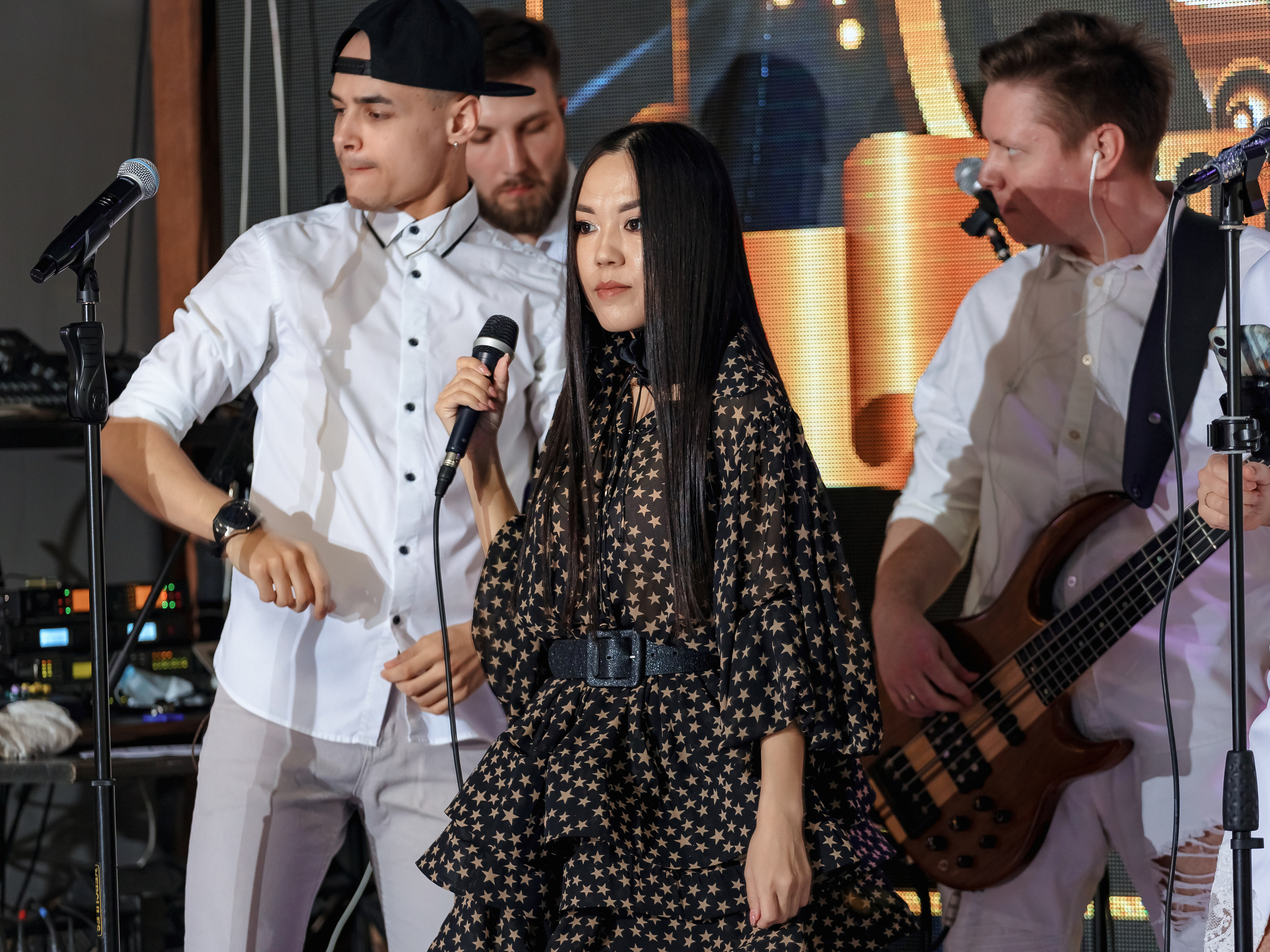 Фотограф на мероприятие. Свадебный репортажный и фуд фотограф в Барнауле Гайфулин Виталий