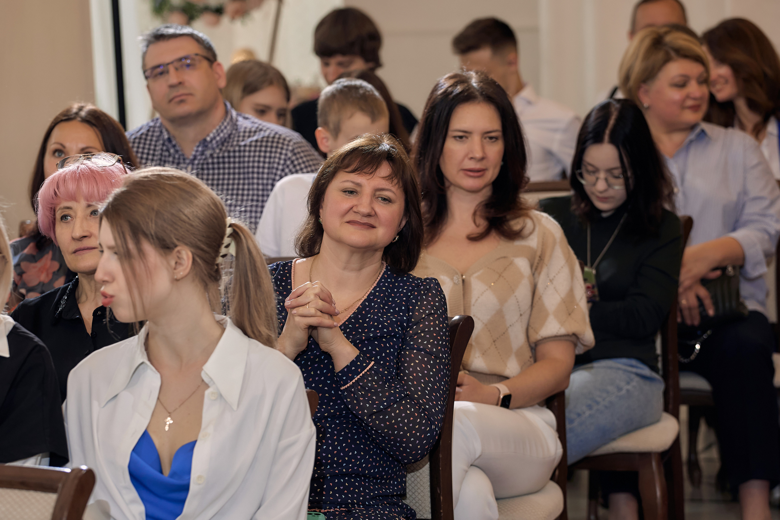 Фотограф на выпускной. Свадебный репортажный и фуд фотограф в Барнауле Гайфулин Виталий