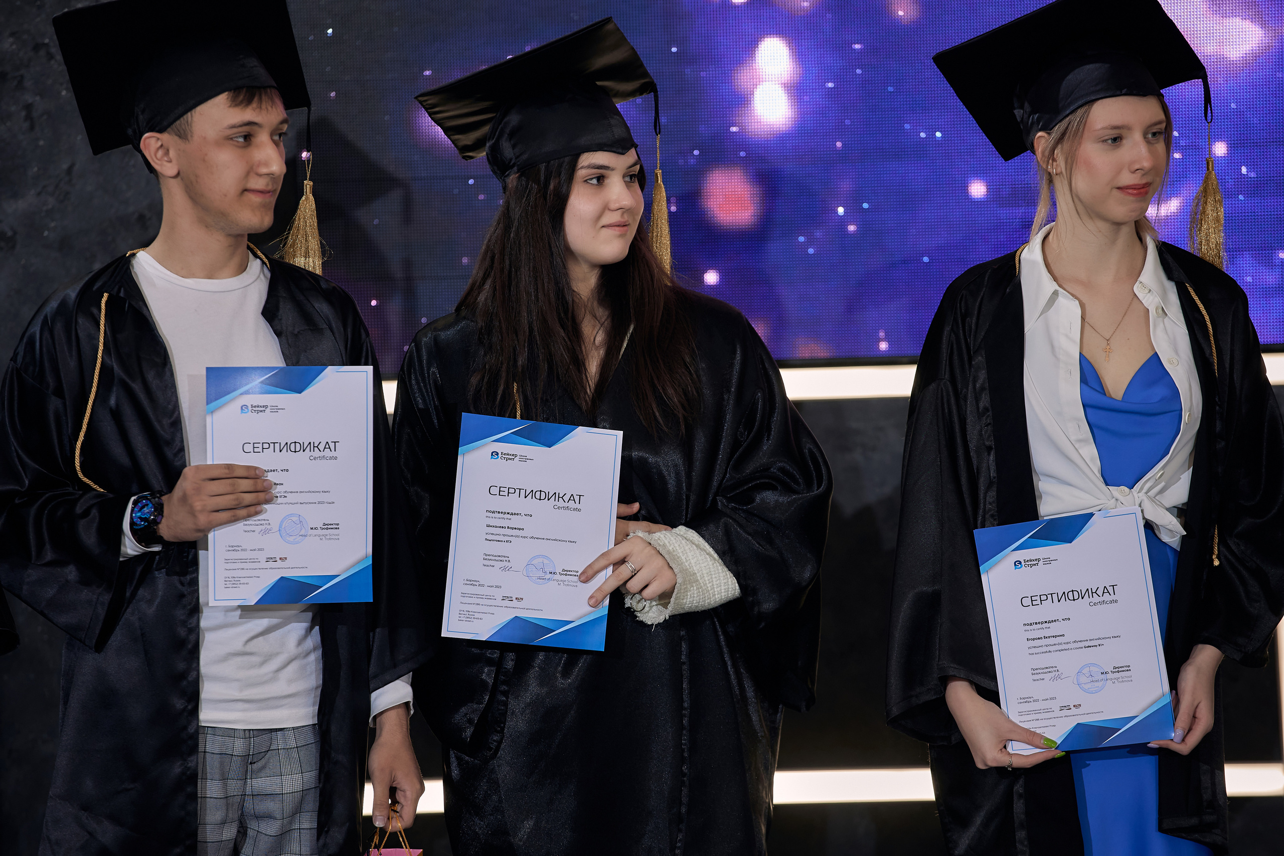 Фотограф на выпускной. Свадебный репортажный и фуд фотограф в Барнауле Гайфулин Виталий