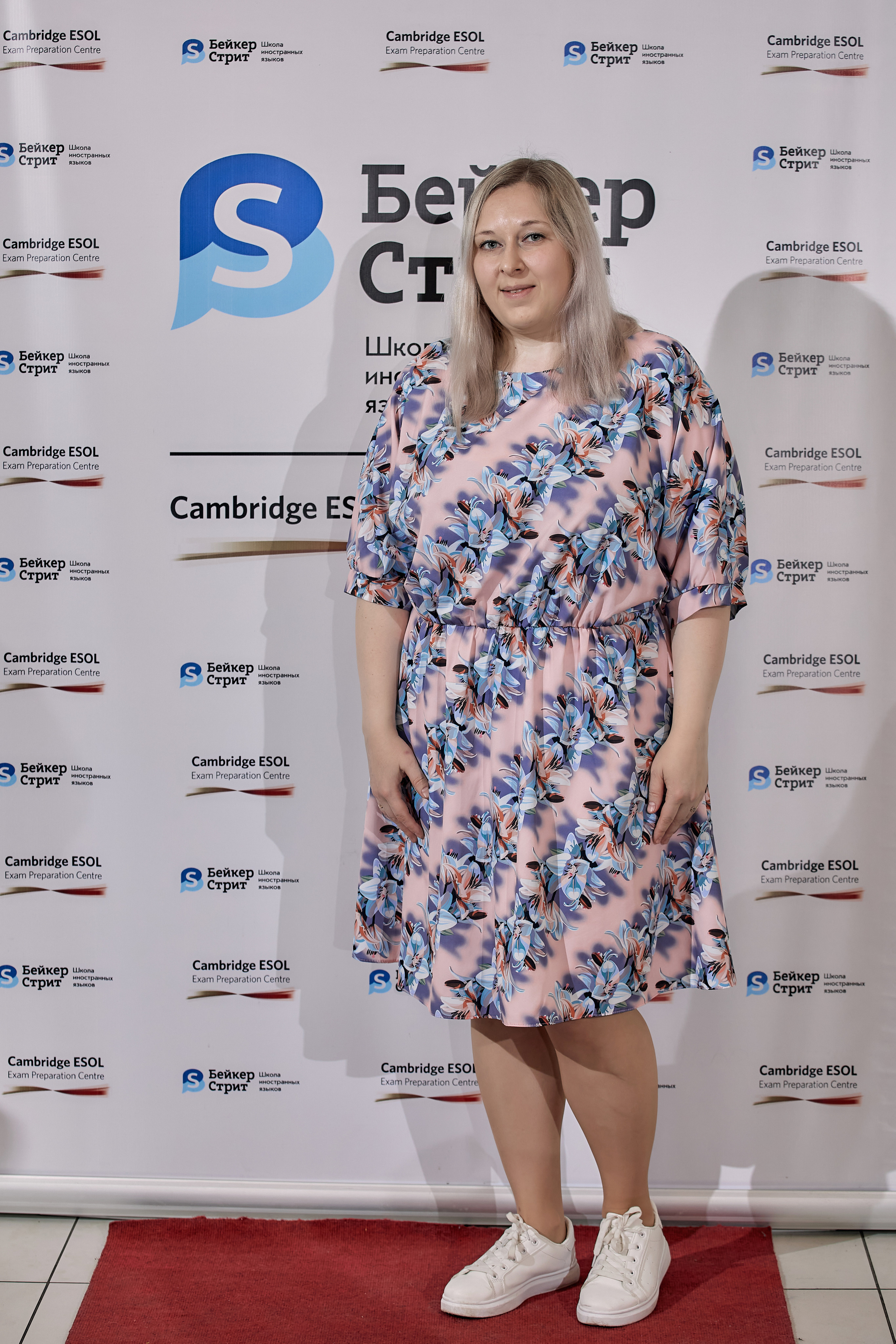 Фотограф на выпускной. Свадебный репортажный и фуд фотограф в Барнауле Гайфулин Виталий