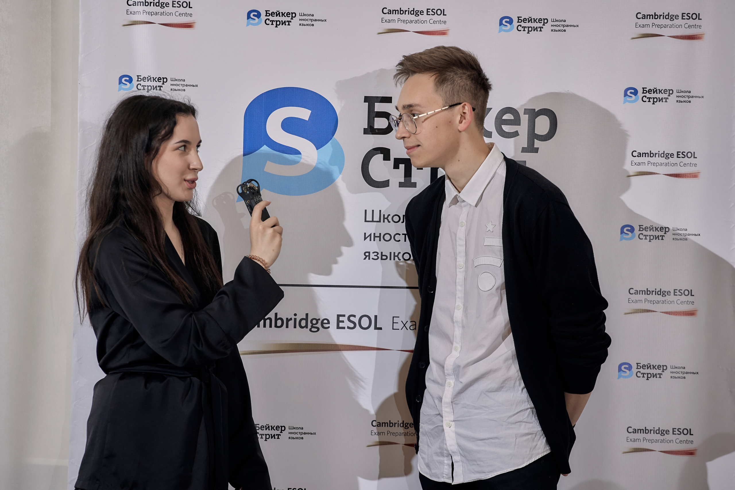 Фотограф на выпускной. Свадебный репортажный и фуд фотограф в Барнауле Гайфулин Виталий