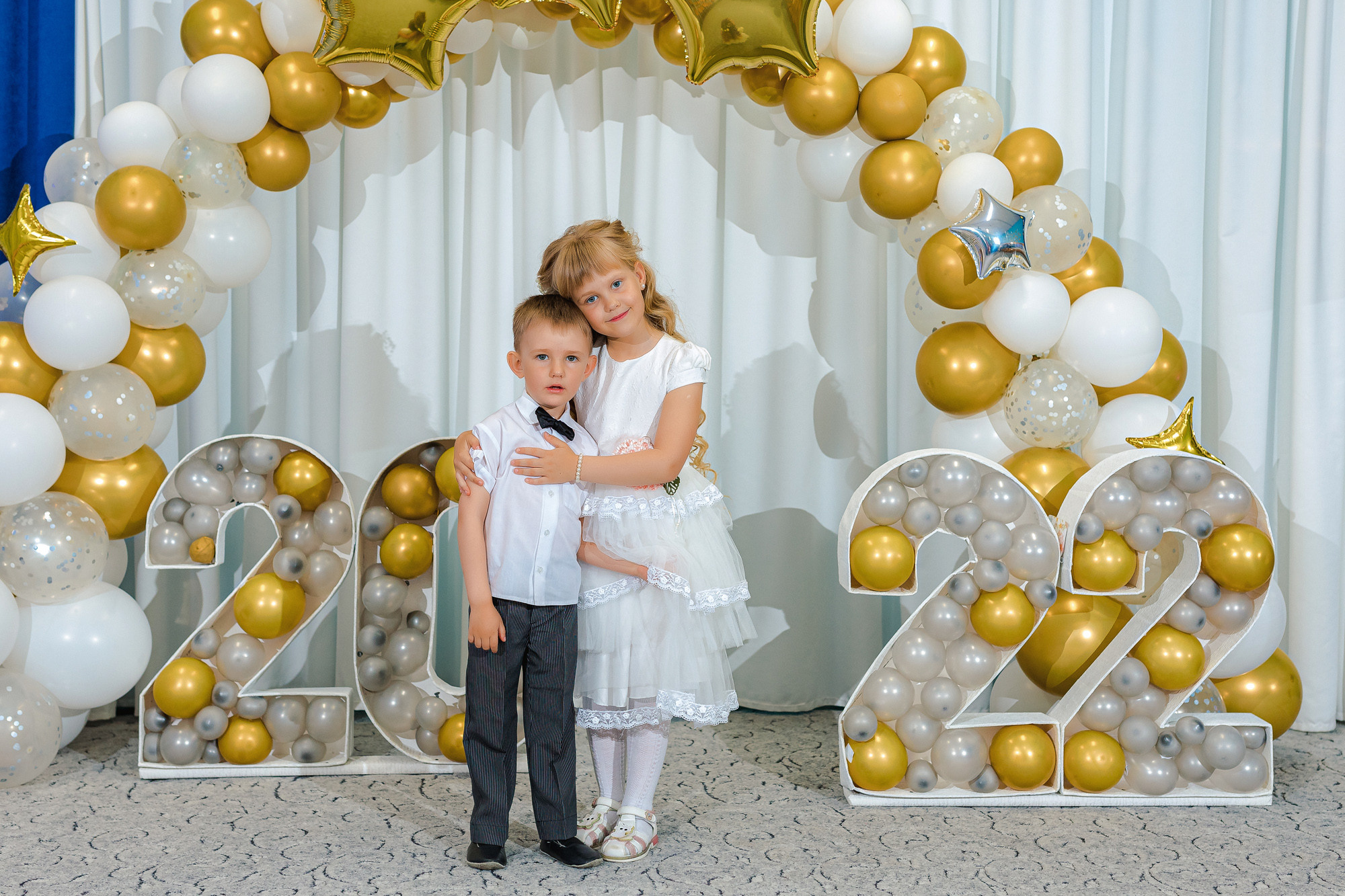 Фотограф на выпускной садик, школа, 1 сентября. Свадебный репортажный и фуд фотограф в Барнауле Гайфулин Виталий