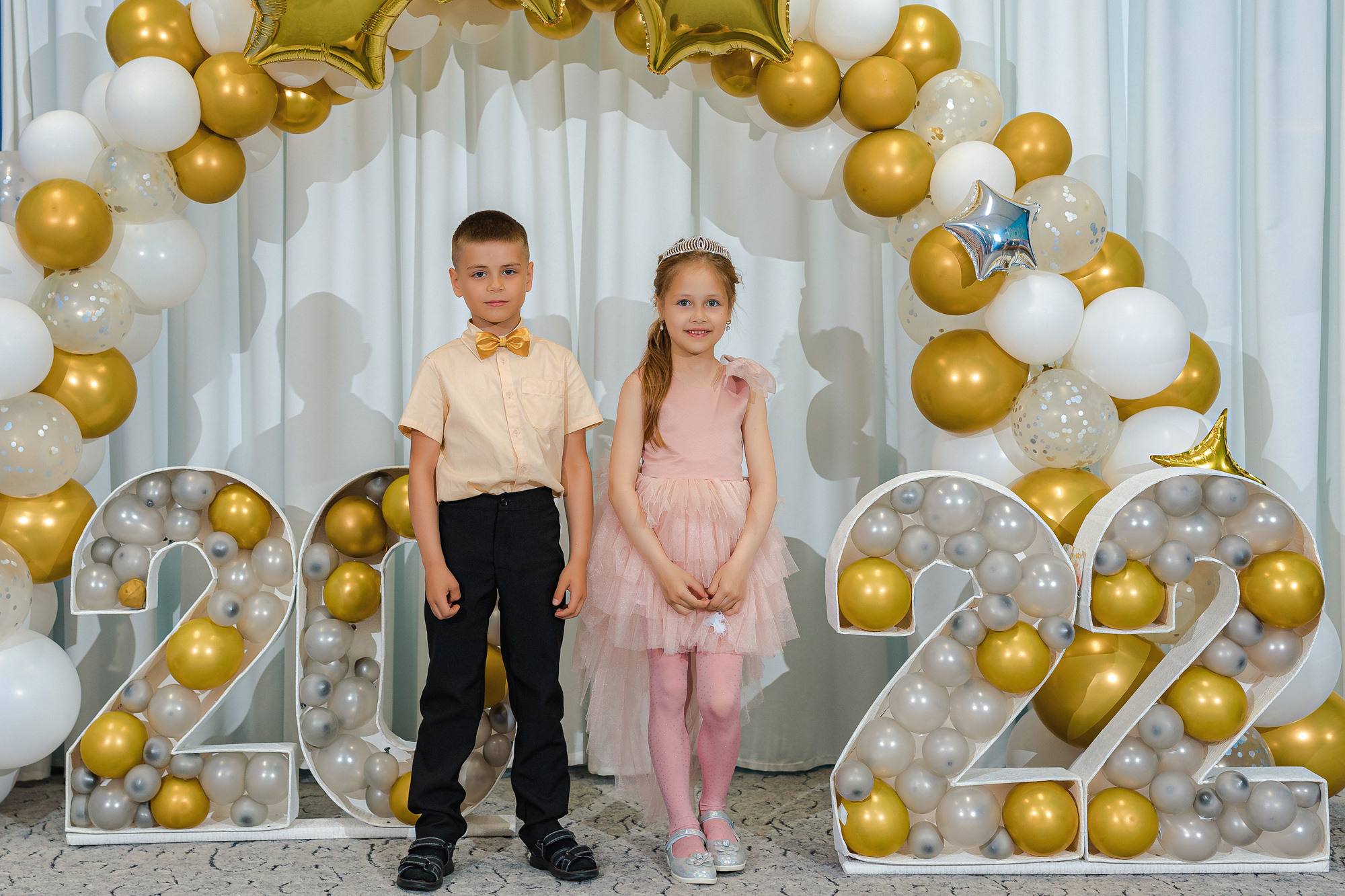 Фотограф на выпускной садик, школа, 1 сентября. Свадебный репортажный и фуд фотограф в Барнауле Гайфулин Виталий