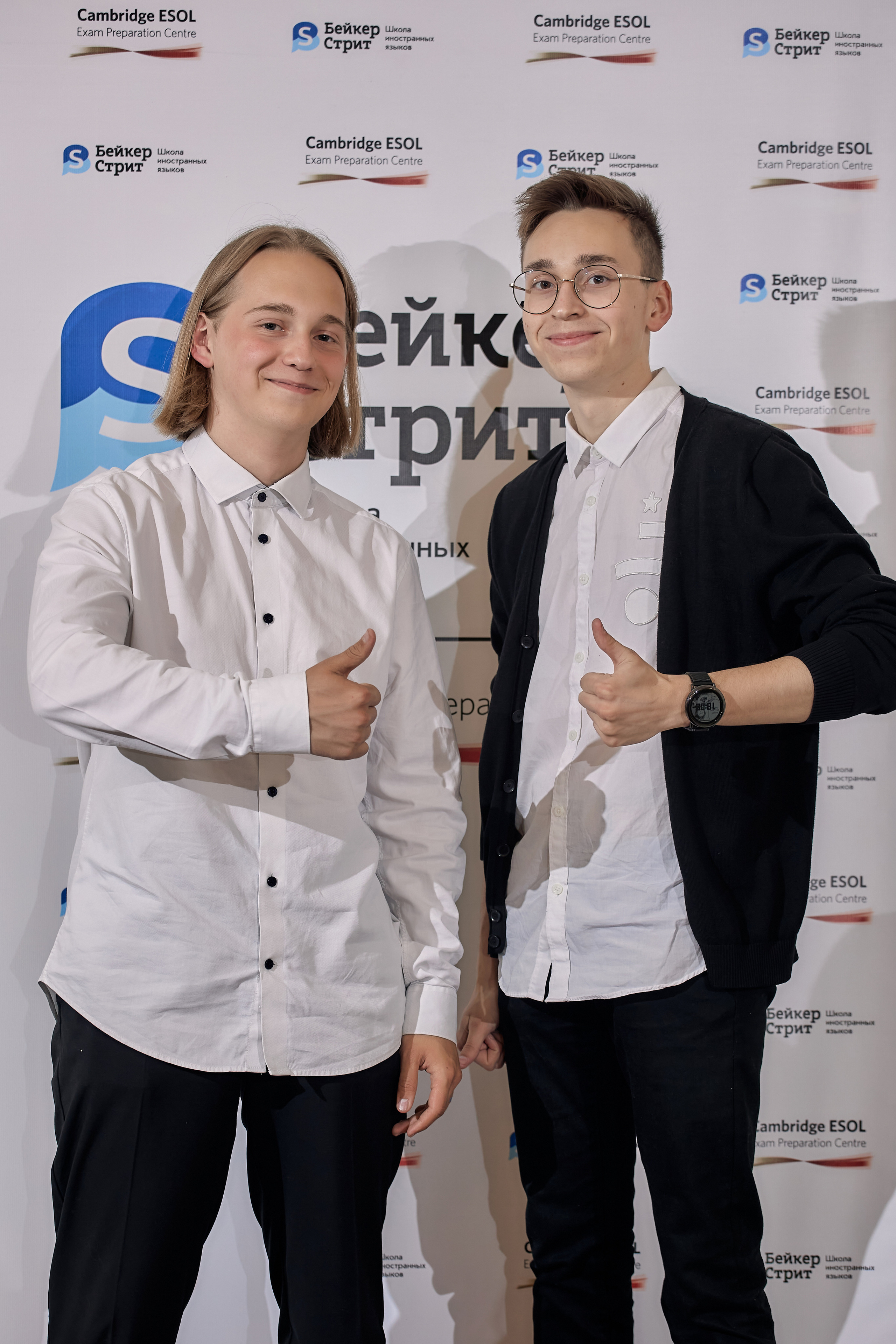 Фотограф на выпускной. Свадебный репортажный и фуд фотограф в Барнауле Гайфулин Виталий