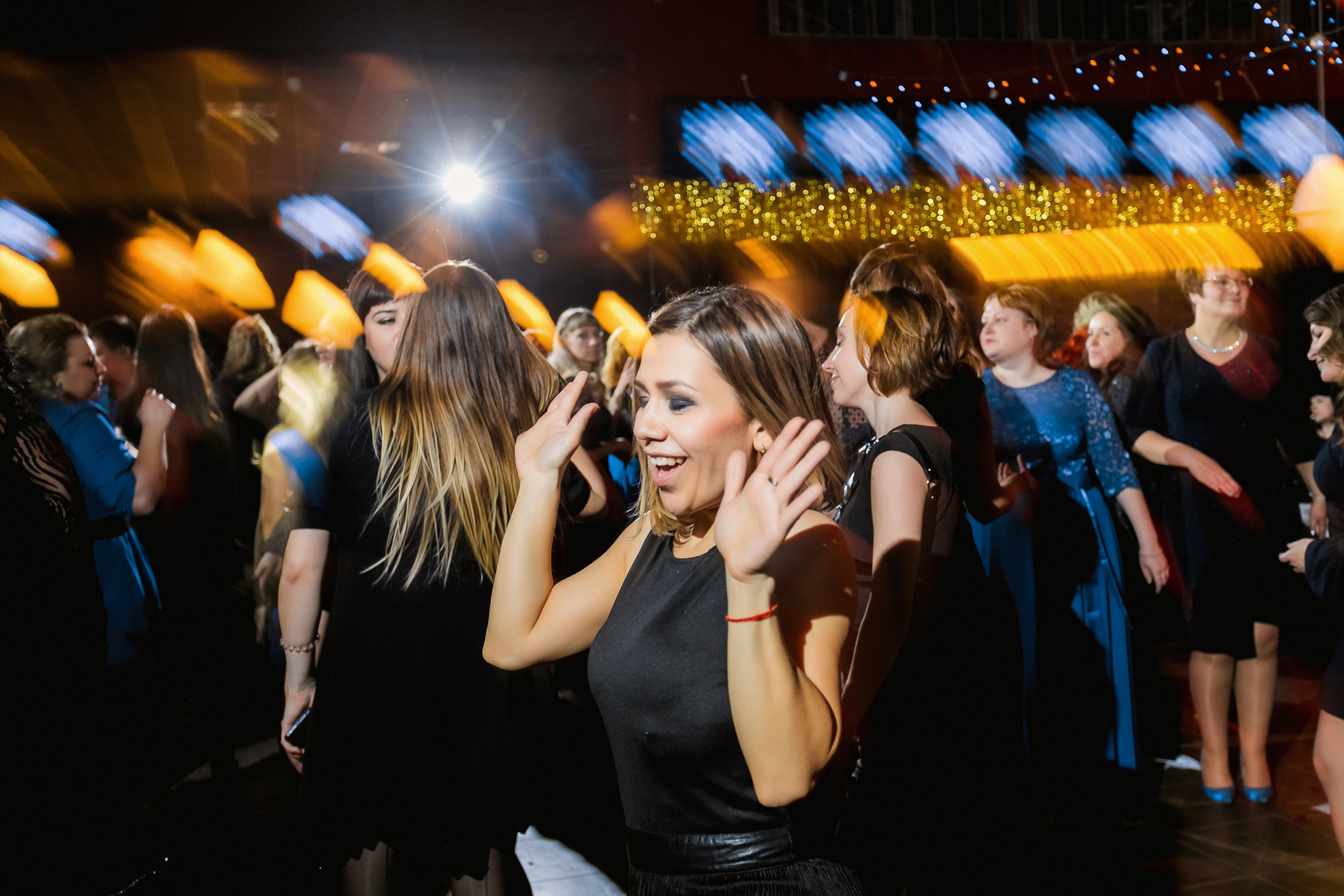 Новогодний корпоратив 300+чел СовкомБанк. Свадебный репортажный и фуд фотограф в Барнауле Гайфулин Виталий