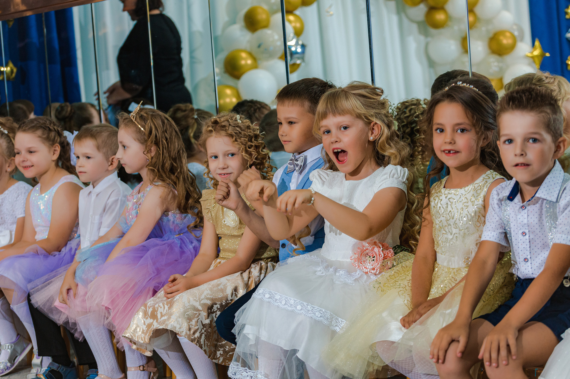 Фотограф на выпускной садик, школа, 1 сентября. Свадебный репортажный и фуд фотограф в Барнауле Гайфулин Виталий