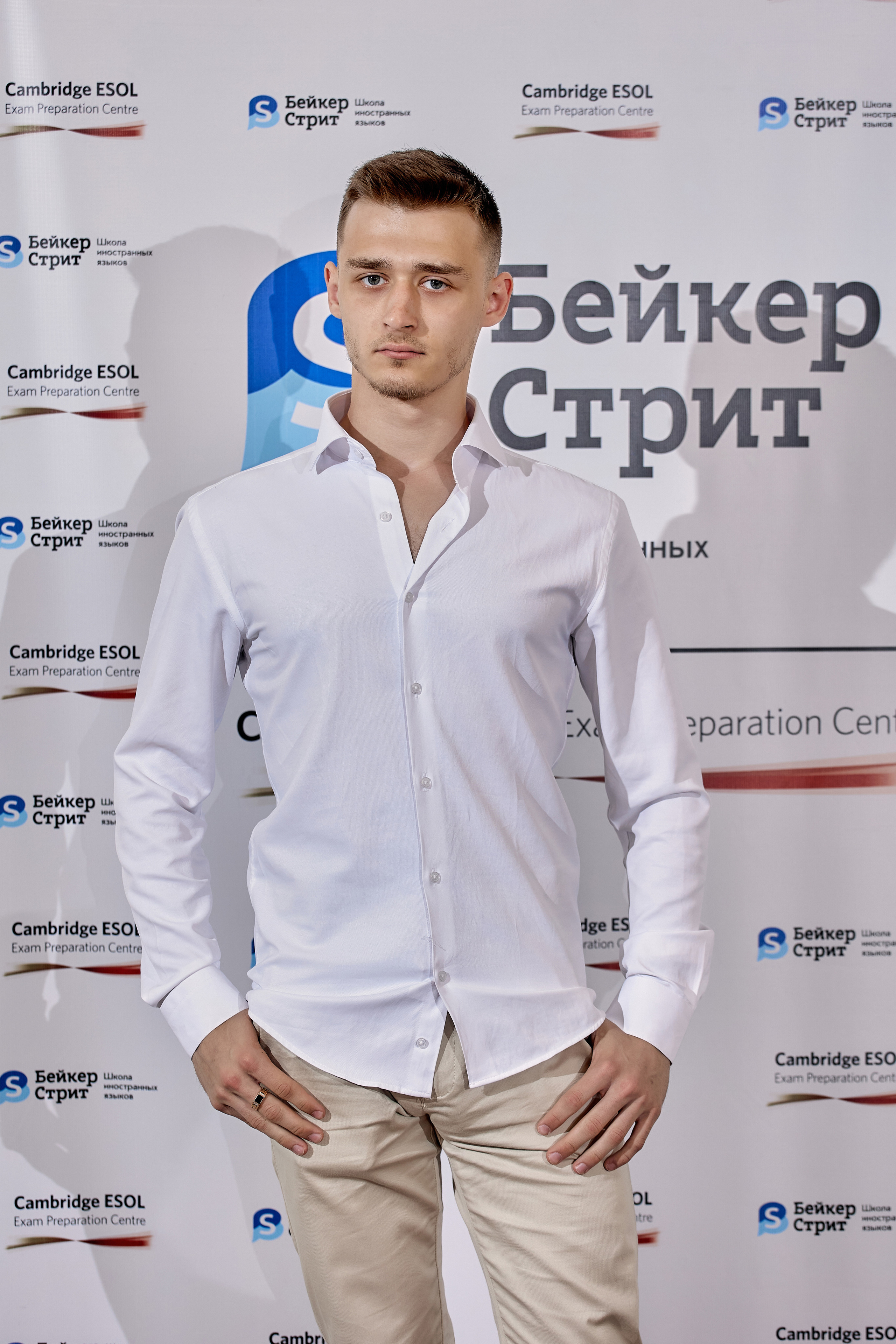 Фотограф на выпускной. Свадебный репортажный и фуд фотограф в Барнауле Гайфулин Виталий