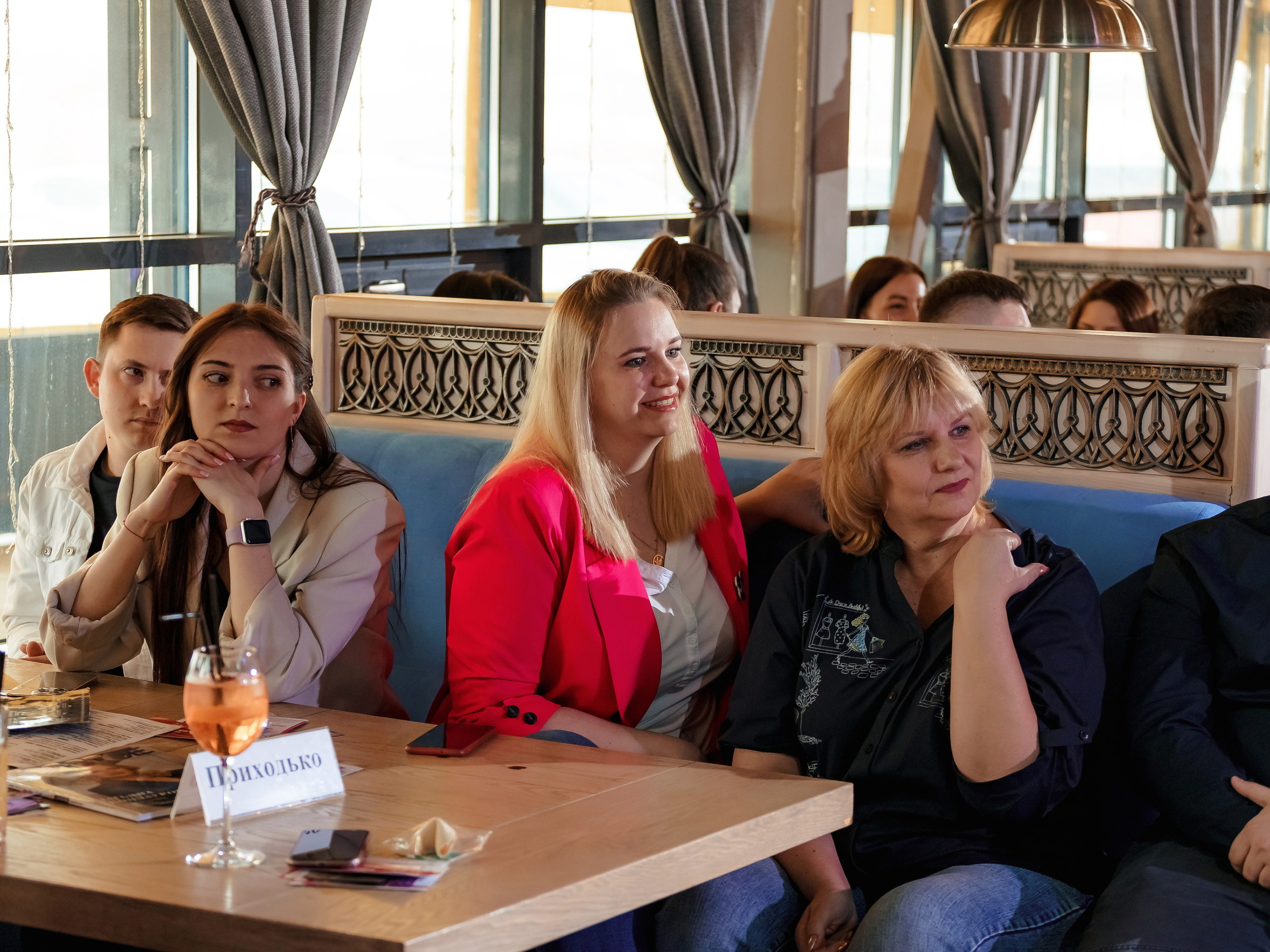 Фотограф на мероприятие. Свадебный репортажный и фуд фотограф в Барнауле Гайфулин Виталий