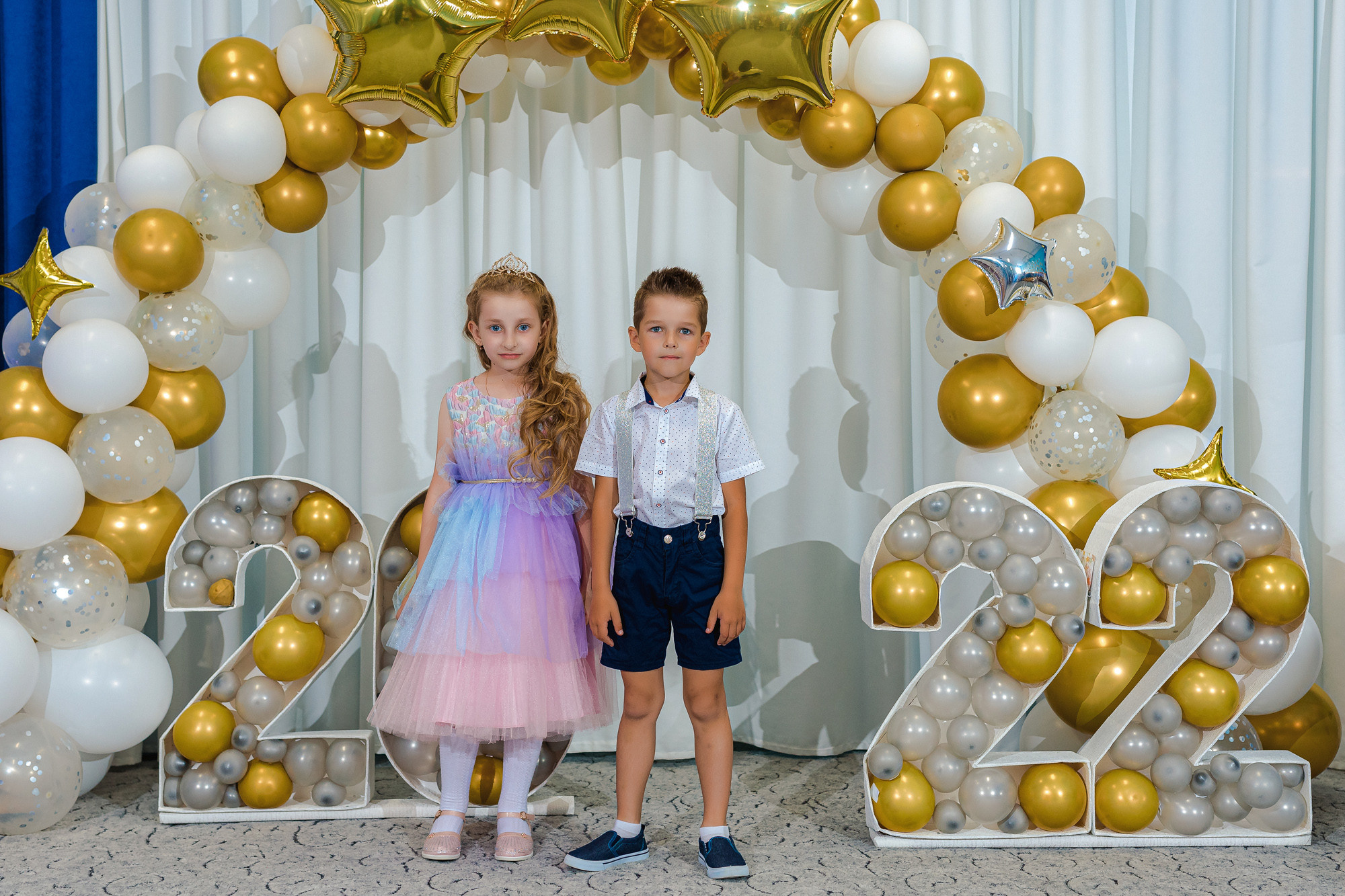 Фотограф на выпускной садик, школа, 1 сентября. Свадебный репортажный и фуд фотограф в Барнауле Гайфулин Виталий