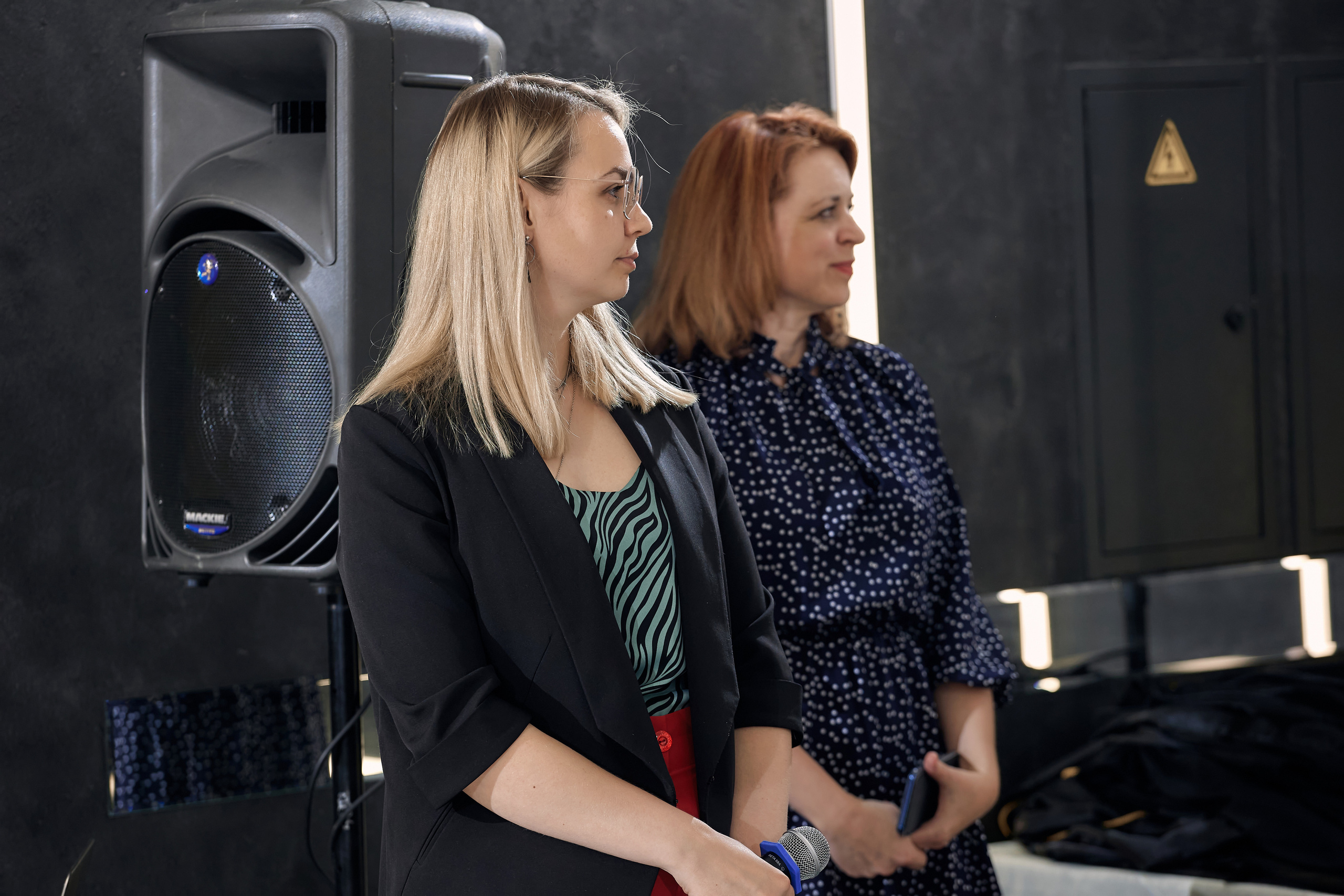 Фотограф на выпускной. Свадебный репортажный и фуд фотограф в Барнауле Гайфулин Виталий