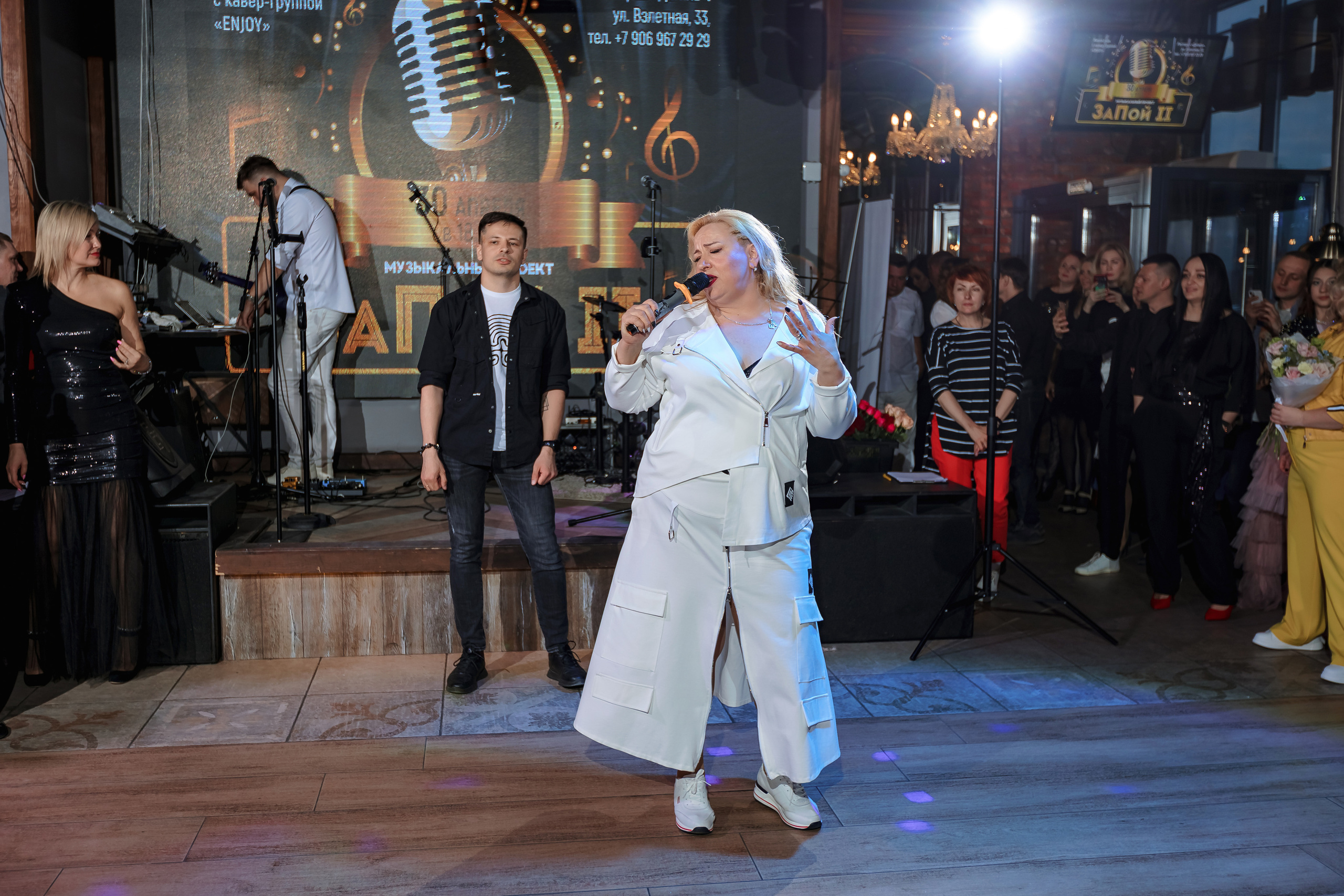 Фотограф на мероприятие. Свадебный репортажный и фуд фотограф в Барнауле Гайфулин Виталий