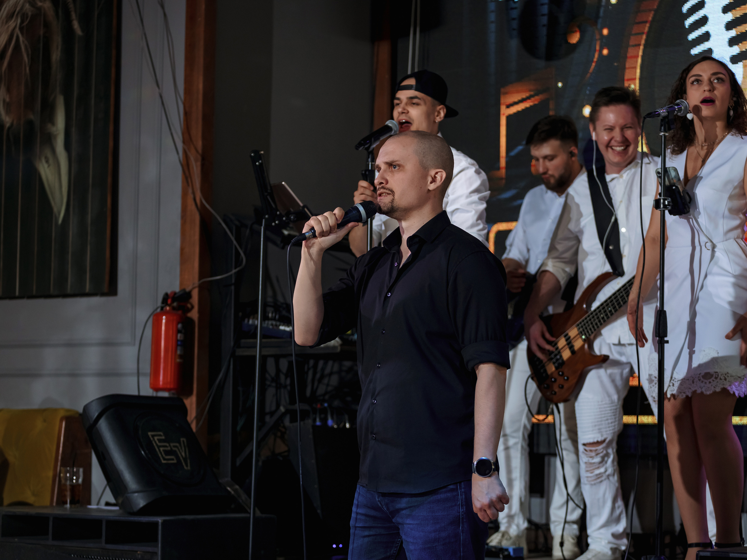 Фотограф на мероприятие. Свадебный репортажный и фуд фотограф в Барнауле Гайфулин Виталий